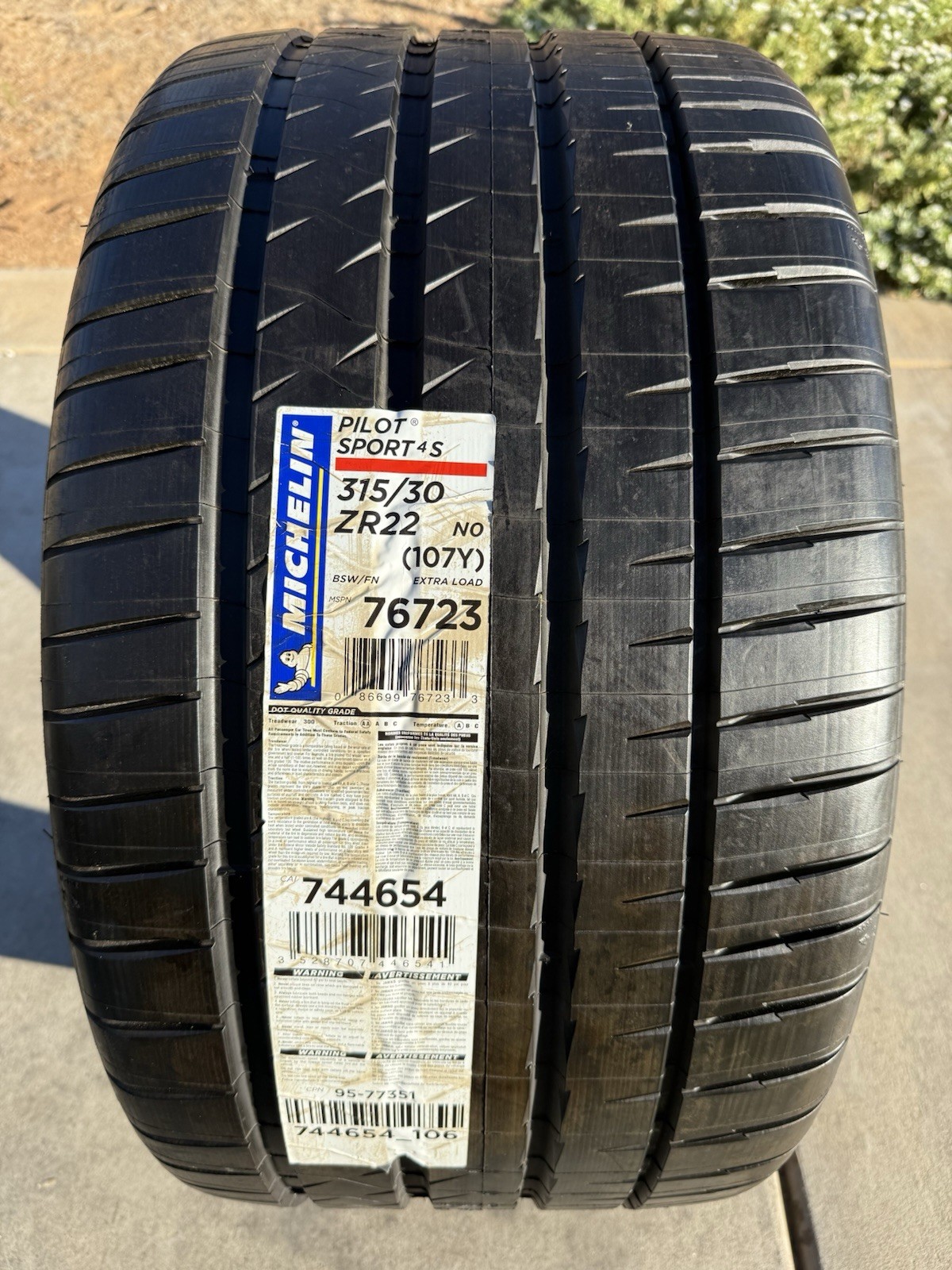Set of TWO BRAND NEW 315/30ZR22 (107Y) Michelin Pilot Sport 4S Tires 3153022