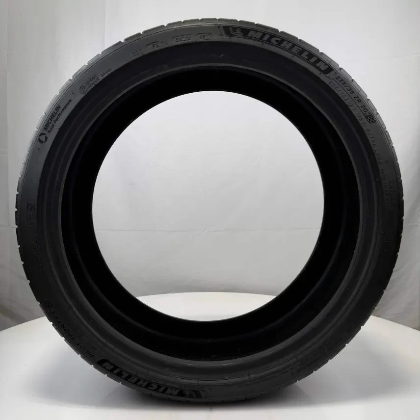 Used 235/35ZR20 Michelin Pilot Sport 4 S 92Y 8/32 (DOT 17)