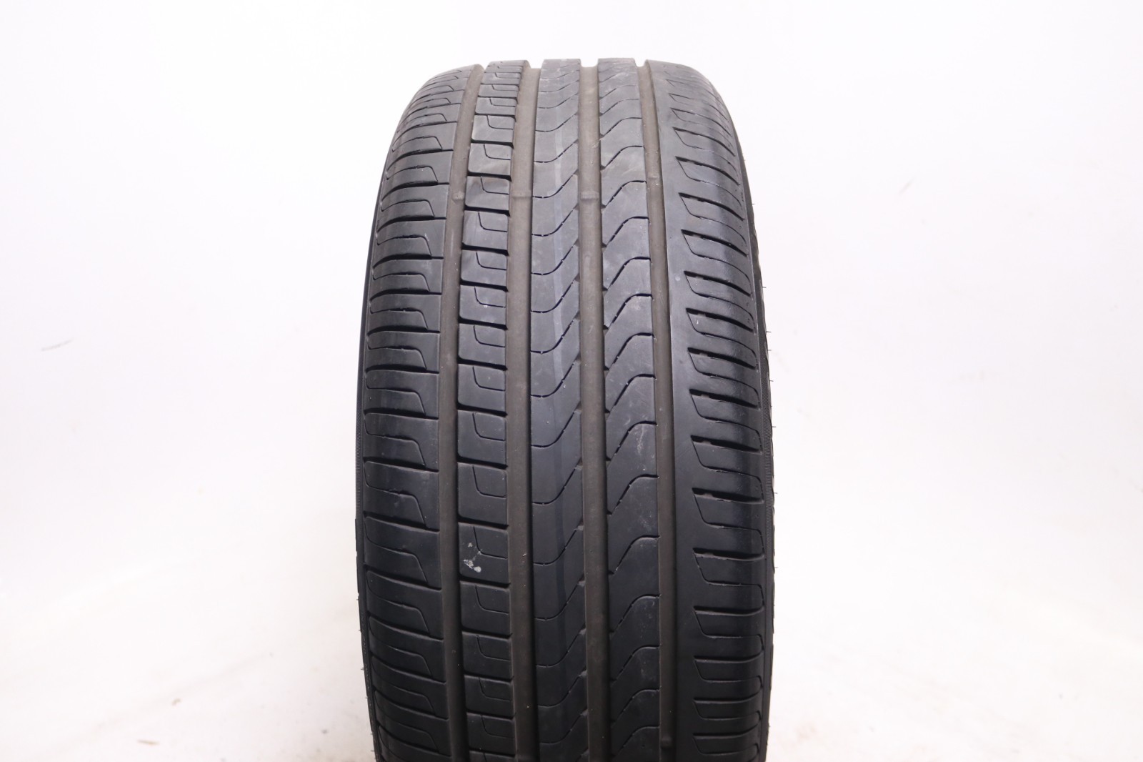 Set of 2 Used 255/45R20 Pirelli Scorpion Verde AO – 101W – 8.5-9/32
