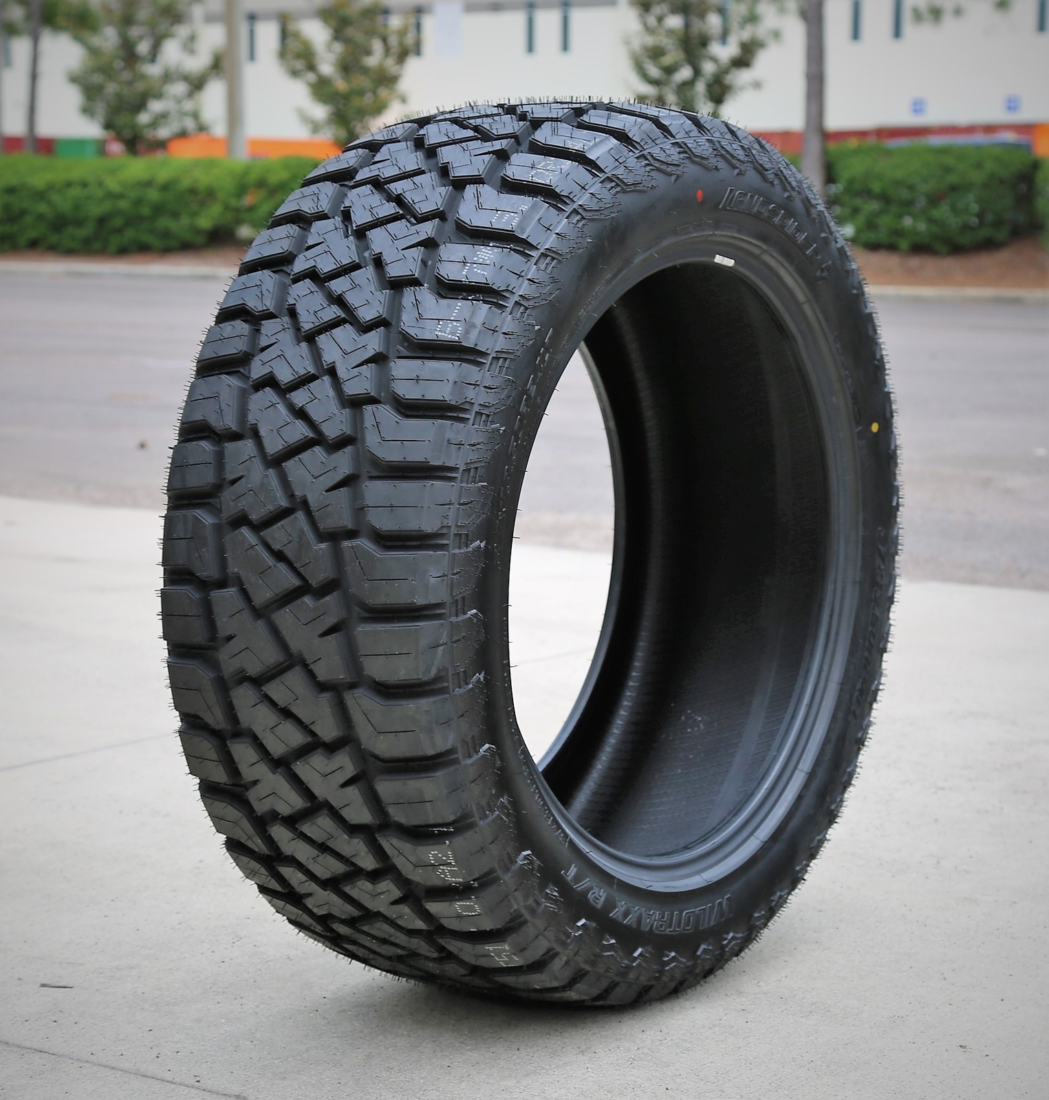 Tire Landspider Wildtraxx R/T LT 275/55R20 Load E 10 Ply RT Rugged Terrain