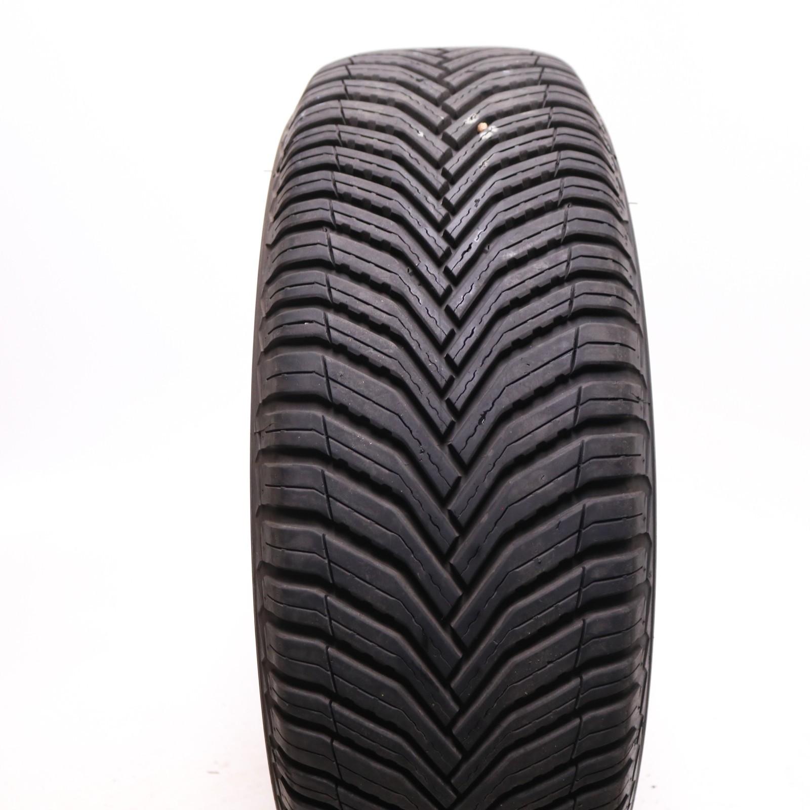 Set of 4 Used 215/65R17 Michelin CrossClimate 2 – 99H – 8.5-9.5/32