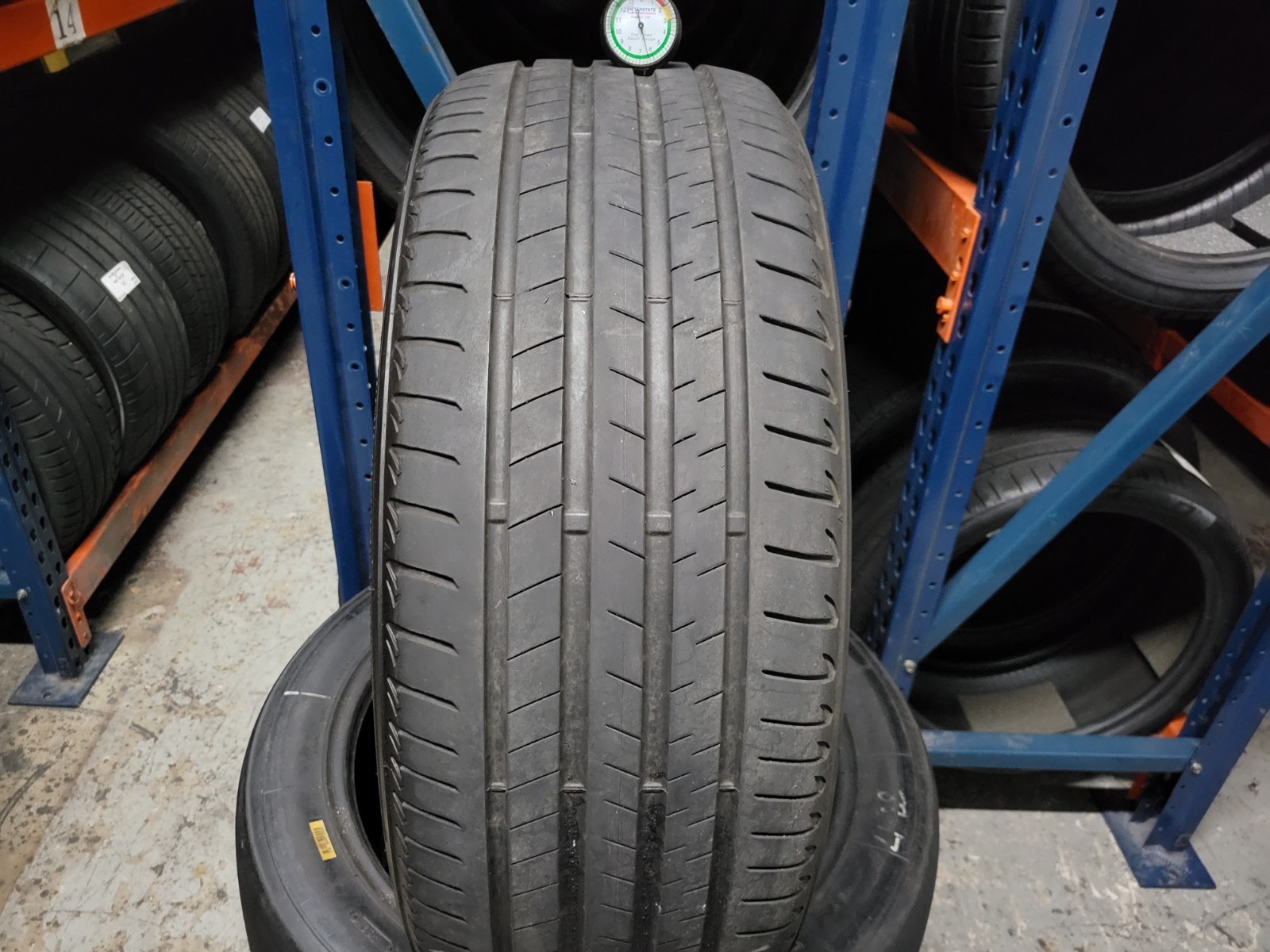 1 SUPER NICE 245/40/21 BRIDGESTONE ALENZA 001 * RFT 245/40R21 100Y 6/32