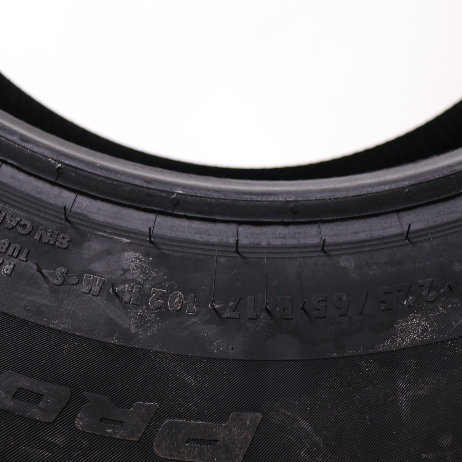Set of 2 New 225/65R17 Continental ProContact TX – 102H – 8.5/32