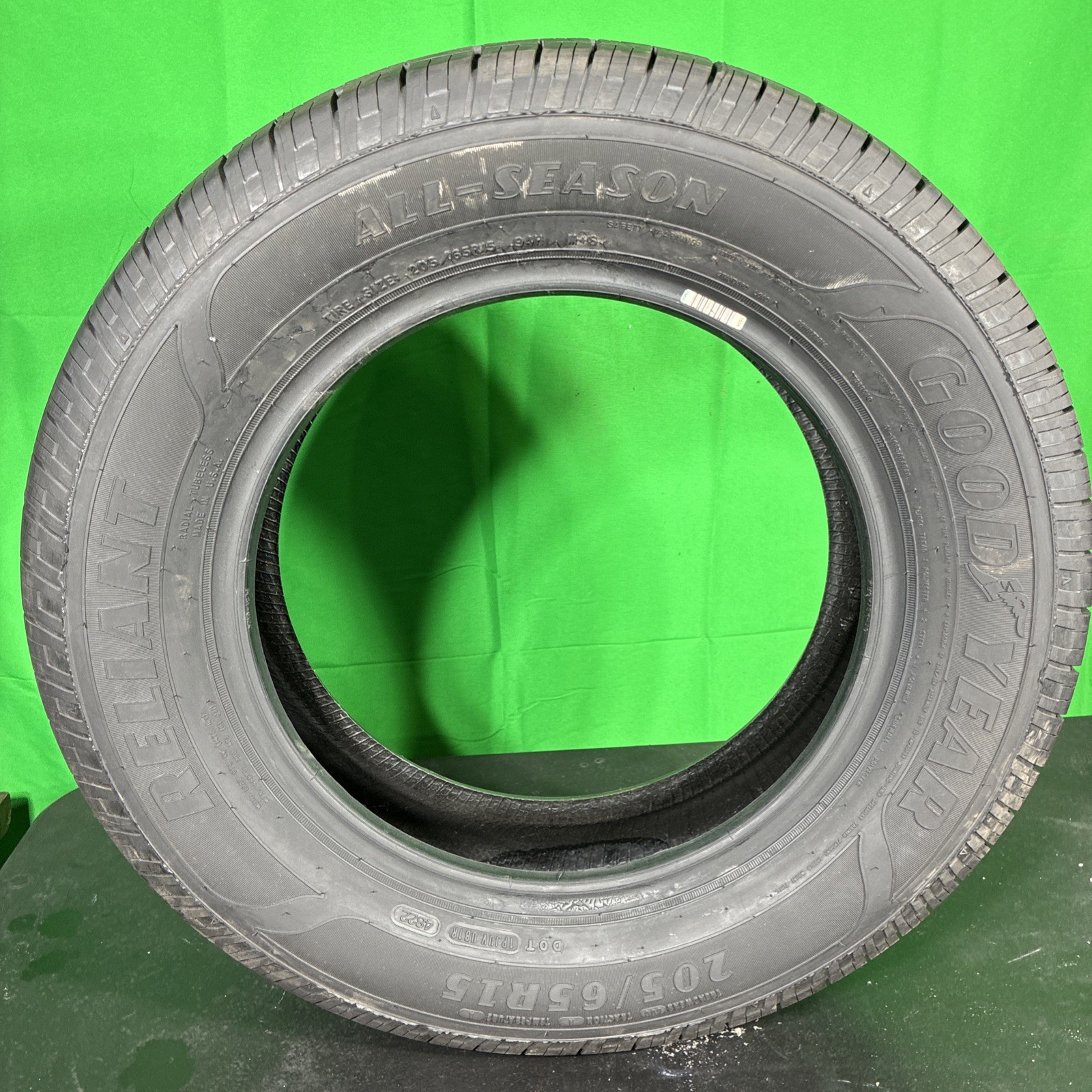 Single, Used 205/65R15 Goodyear Reliant 94H 10/32 Dot 4822