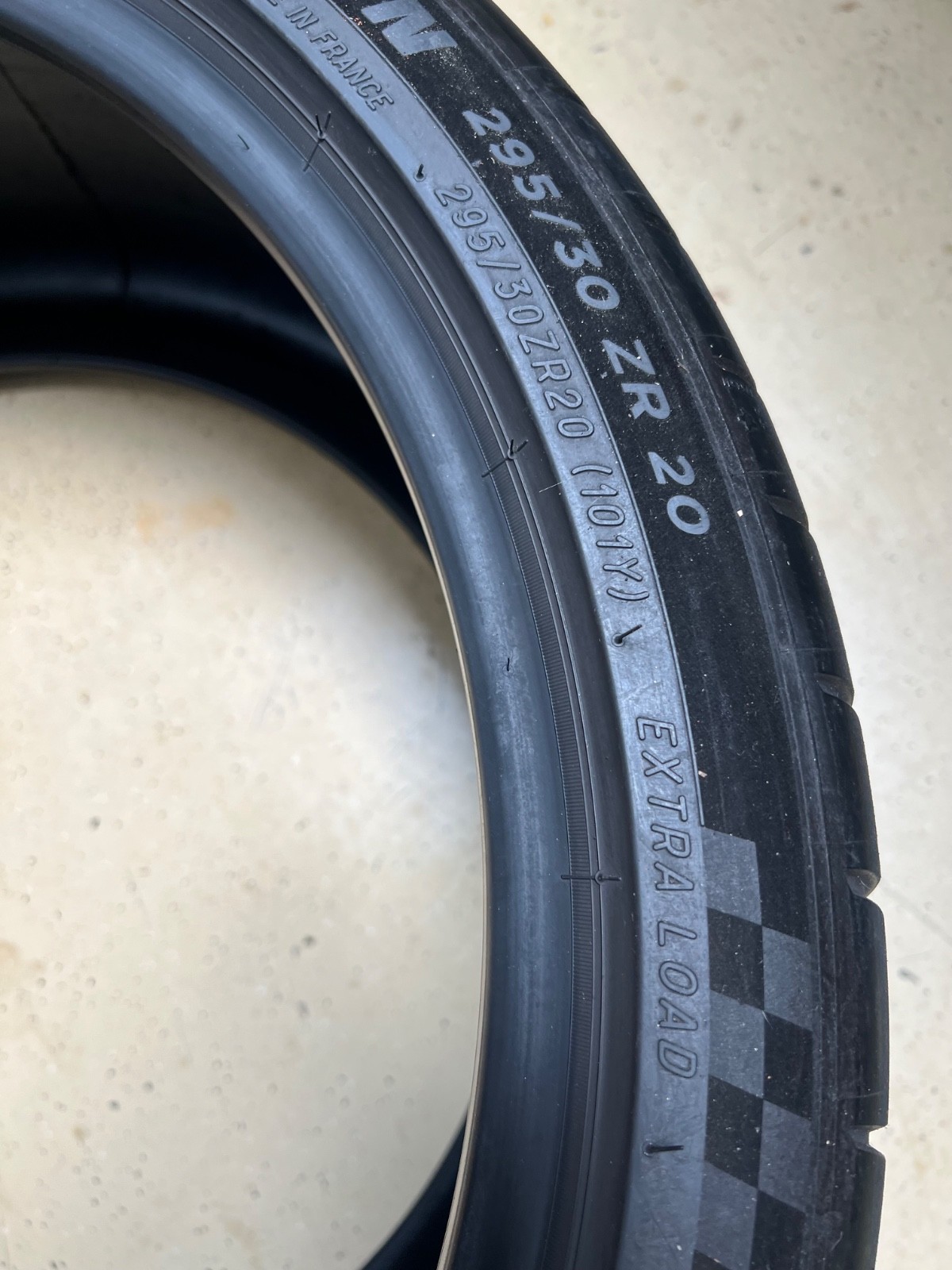 1 – NICE 295/30ZR20 XL (101Y) Michelin Pilot Sport Cup 2 (LTS) Lotus OEM – 7080
