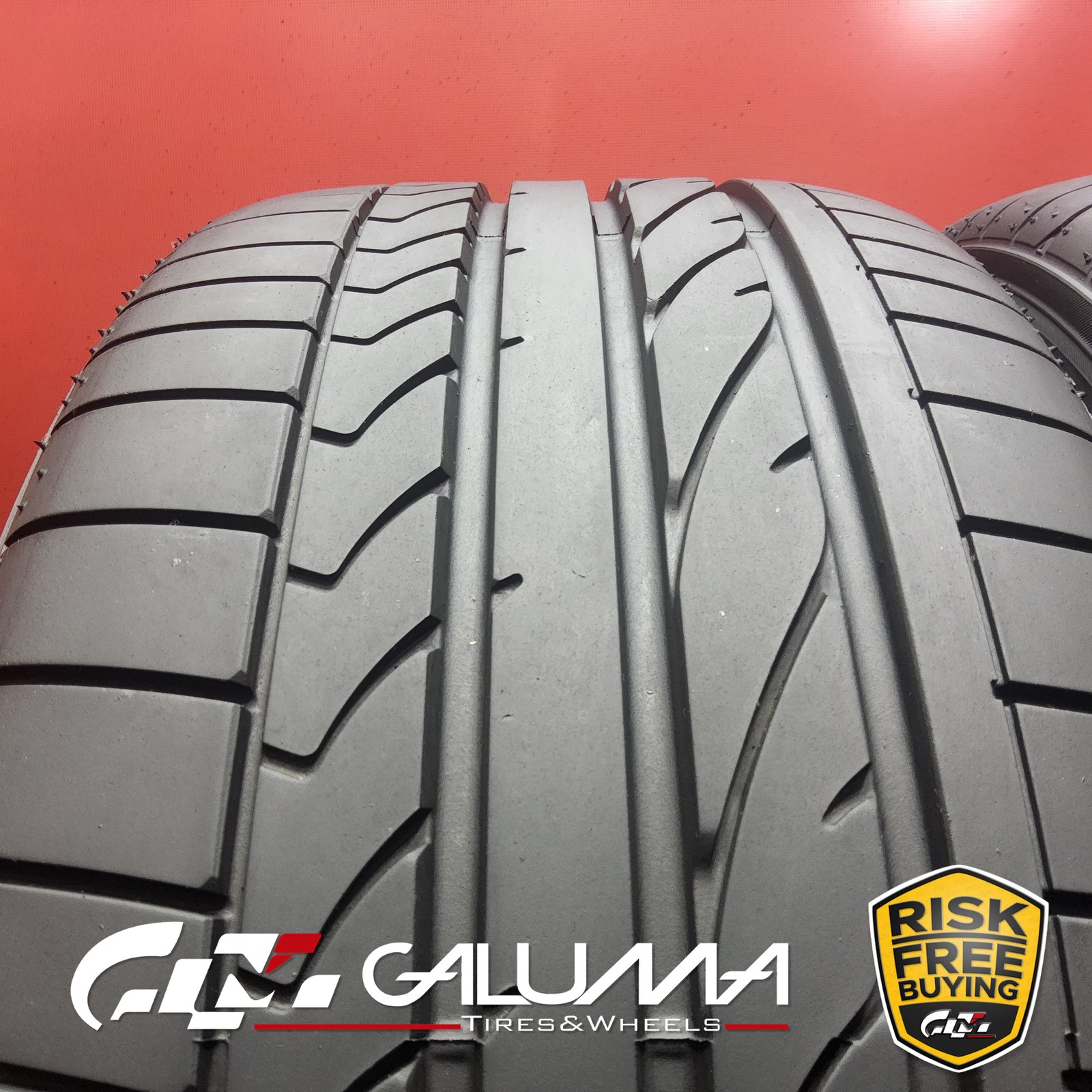 Set of 2 Tires Bridgestone Potenza RE050A RFT RunFlat 255/35R18 No Repairs 95346