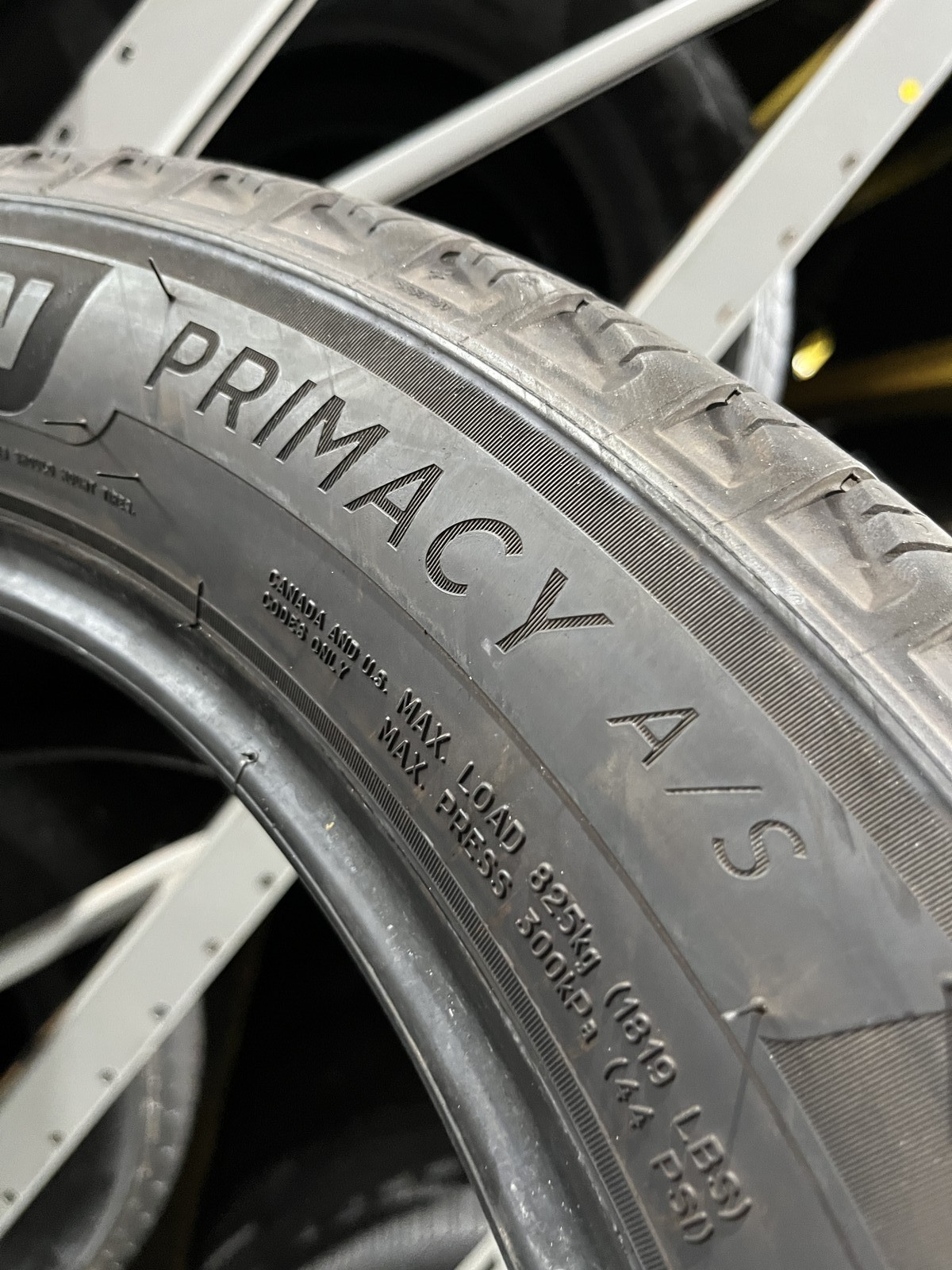 1 Tire Michelin Primacy A/S 235/55R19 101V DOT.5025 8.75/32