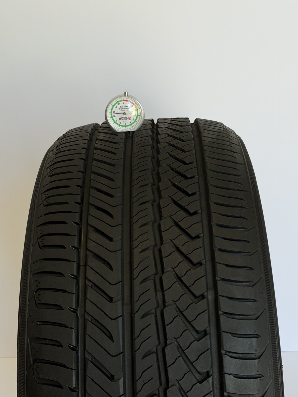 265/35R20 99Y Yokohama Advan Sport A/S+ 10.5/32 DOT 1723 2653520