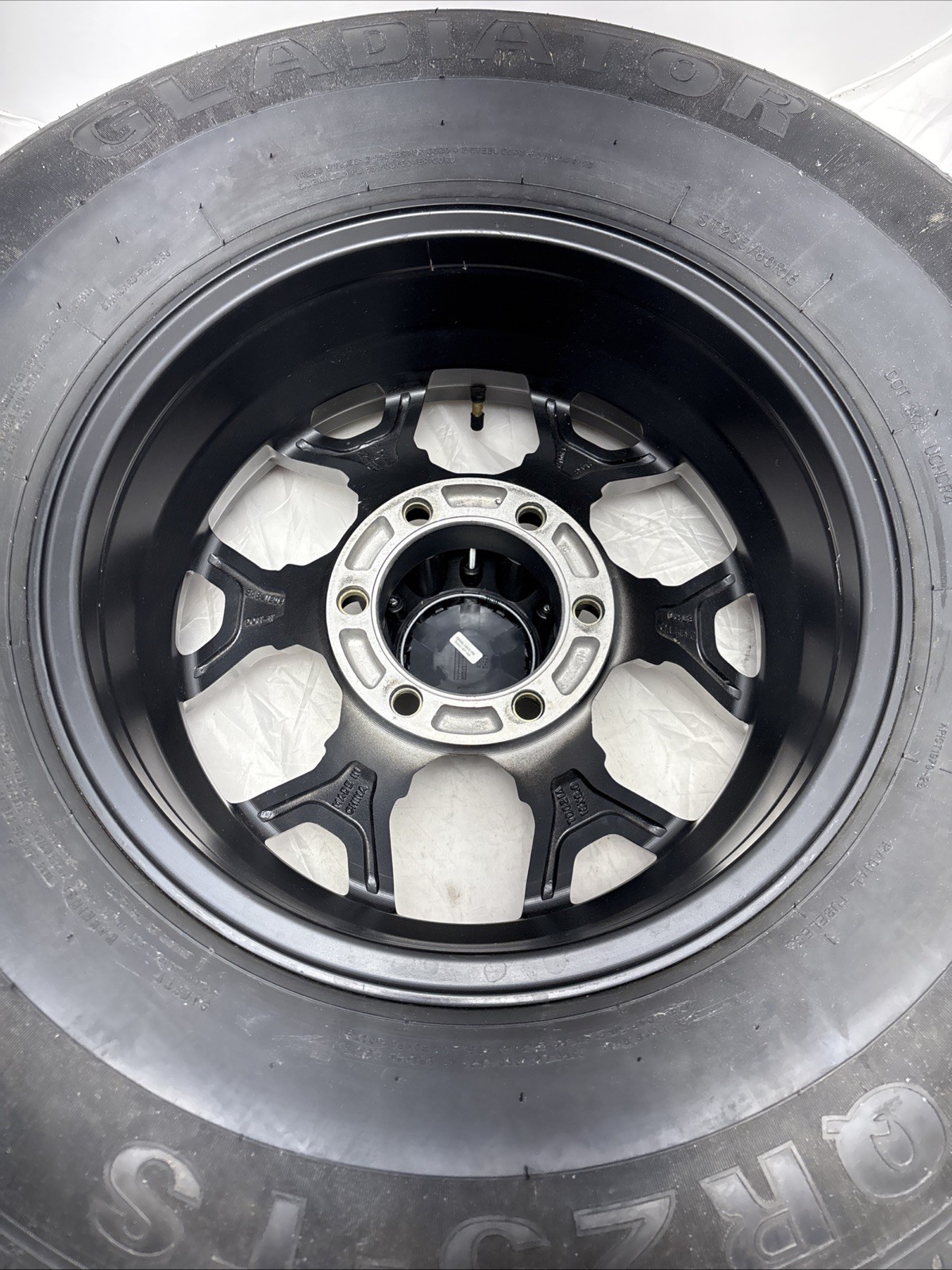 Gladiator RV Trailer 16’’ Aluminum 6 Lug Rim W/QR25-TS Tire ST235/80R16 F/12PLY