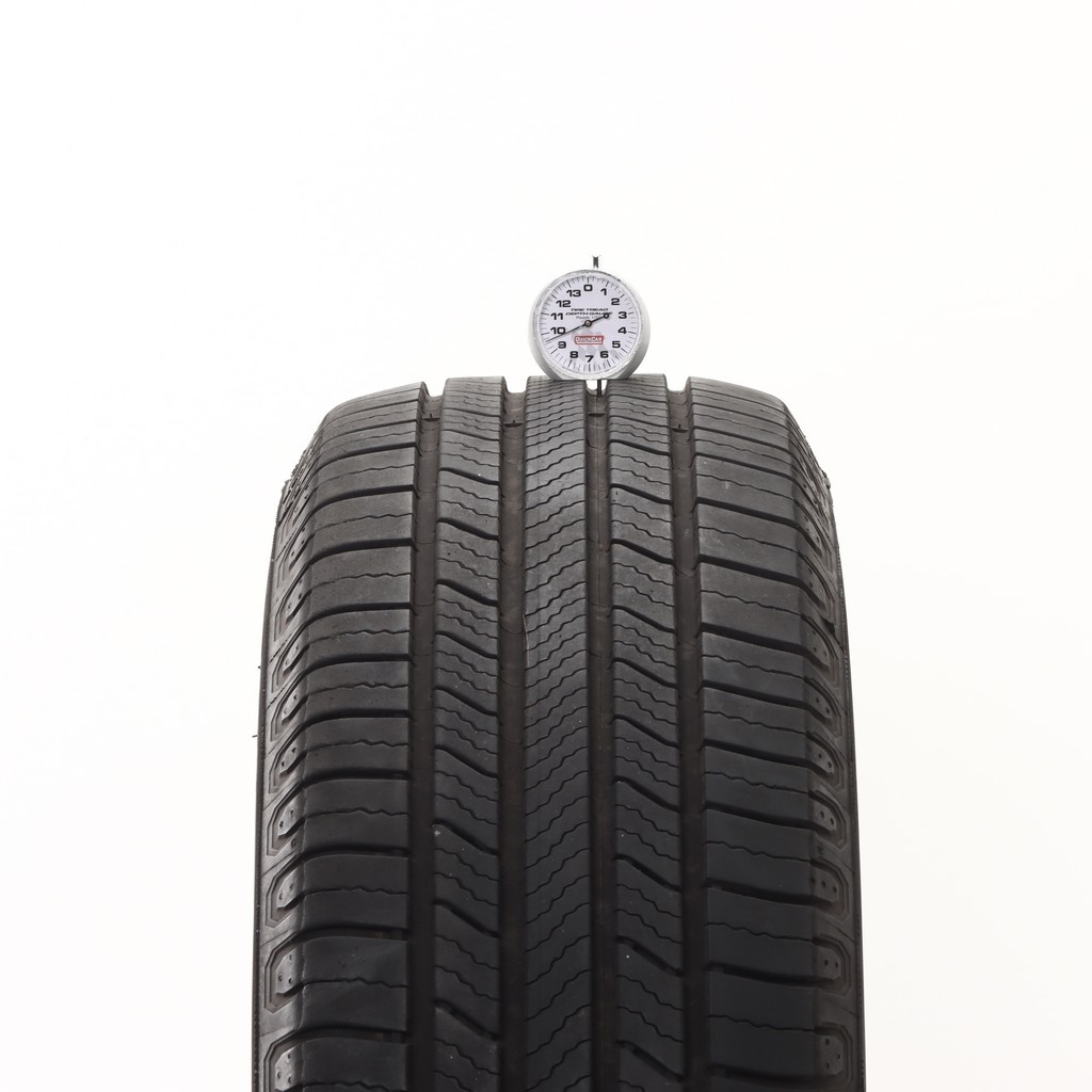 Set of (4) Used 235/60R17 Michelin Defender 2 102H – 8.5-9.5/32