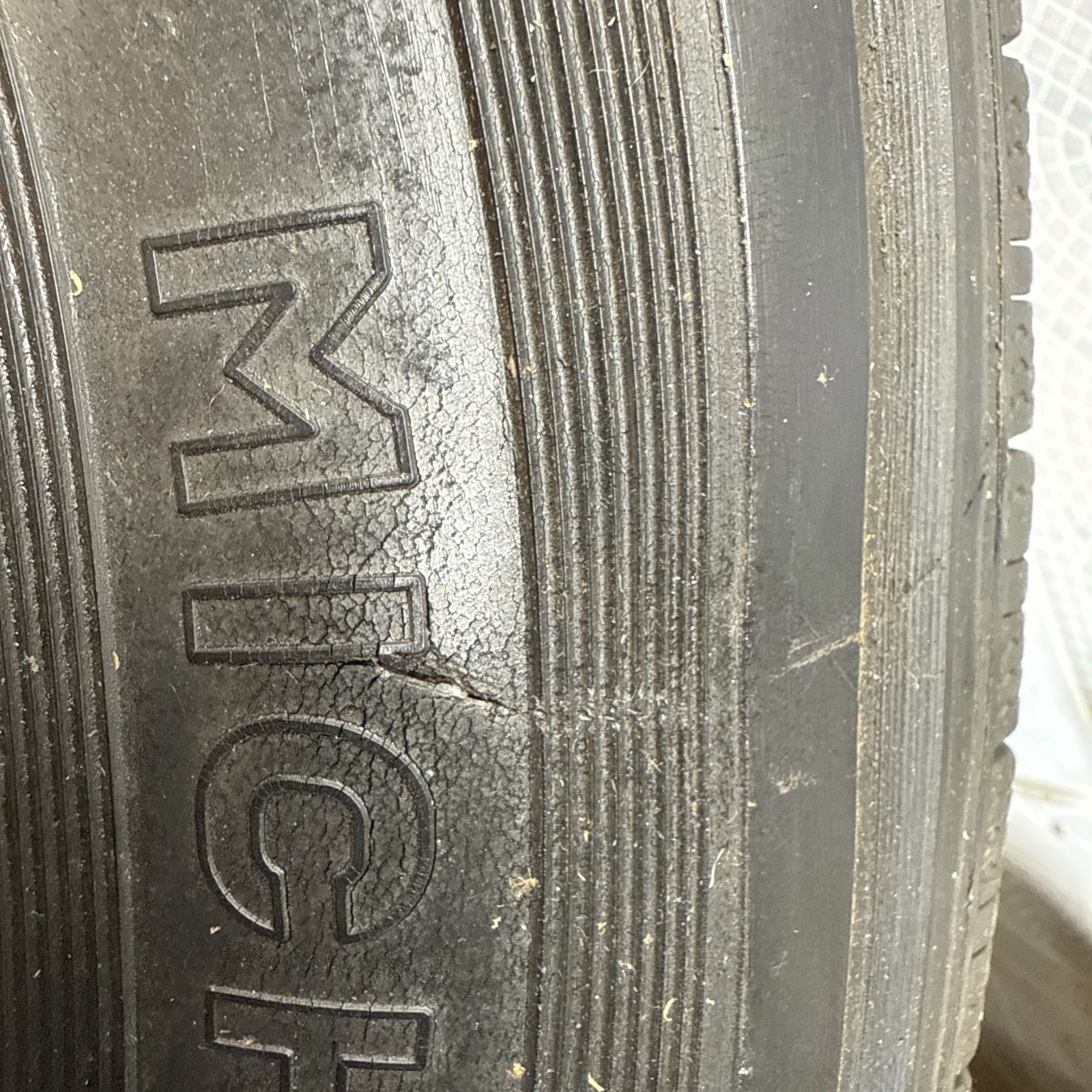Michelin 185 – SR 380 / 185-15 X Made In France Tire #3 Triumph Jaguar MG ??