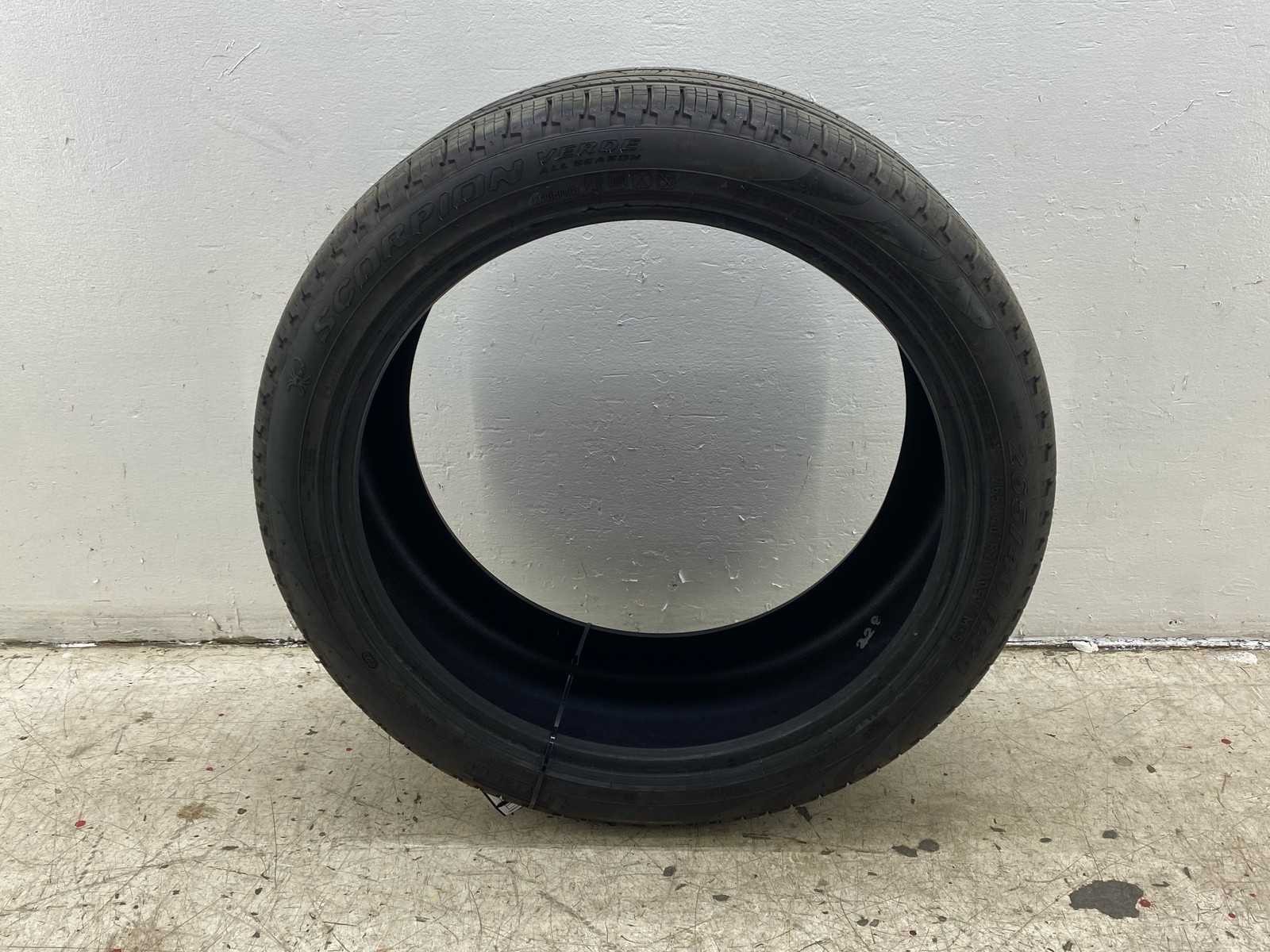 265/40/R21 PIRELLI SCORPION VERDE ALL SEASON 105V 10/32NDS DATECODE 5023