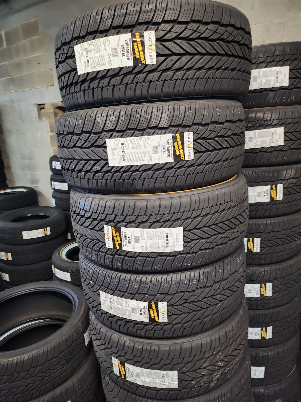 Vogue Custom Built Radial VIII 235/55R17 Tire