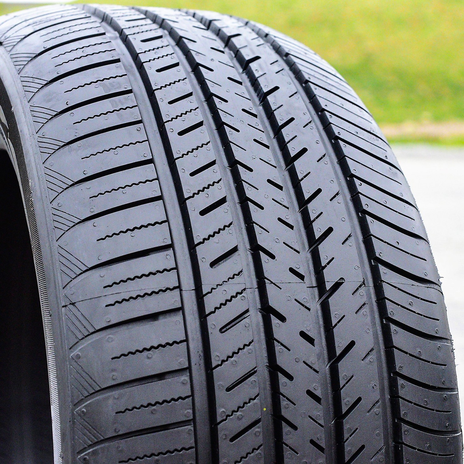 2 Tires 195/35R18 Atlas Tire Force UHP AS A/S High Performance 79W XL