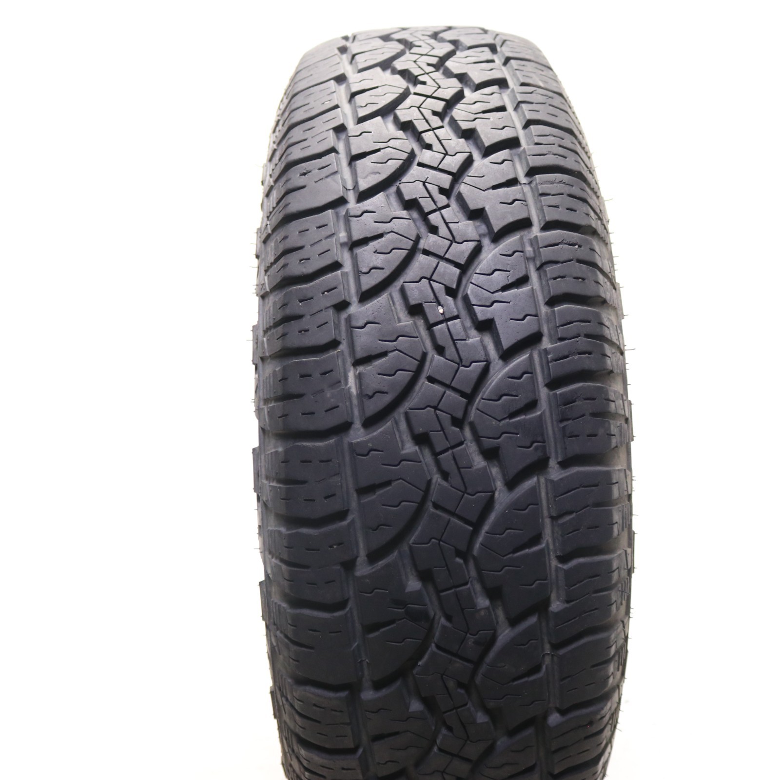 Set of 2 Used 235/75R15 Dextero All Terrain DAT1 – 108S – 8.5-9.5/32