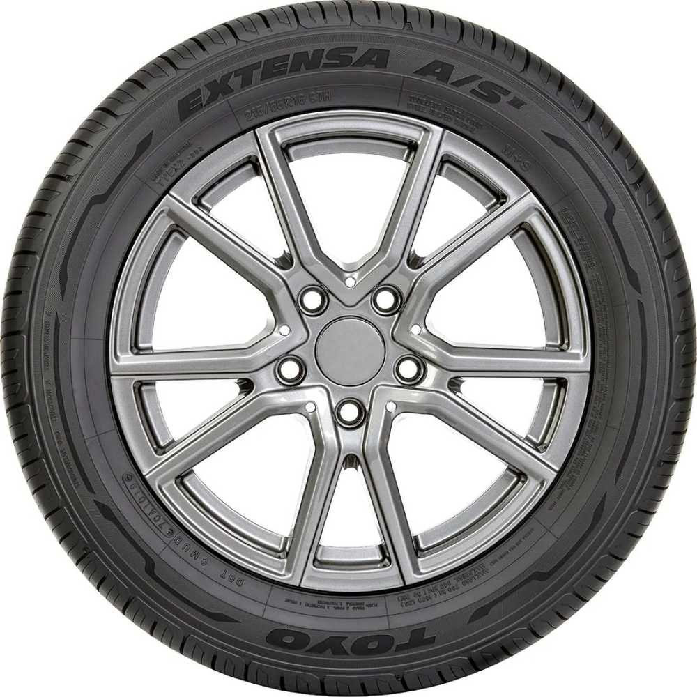 New P 205/70R15 Toyo Extensa A/S II 95T