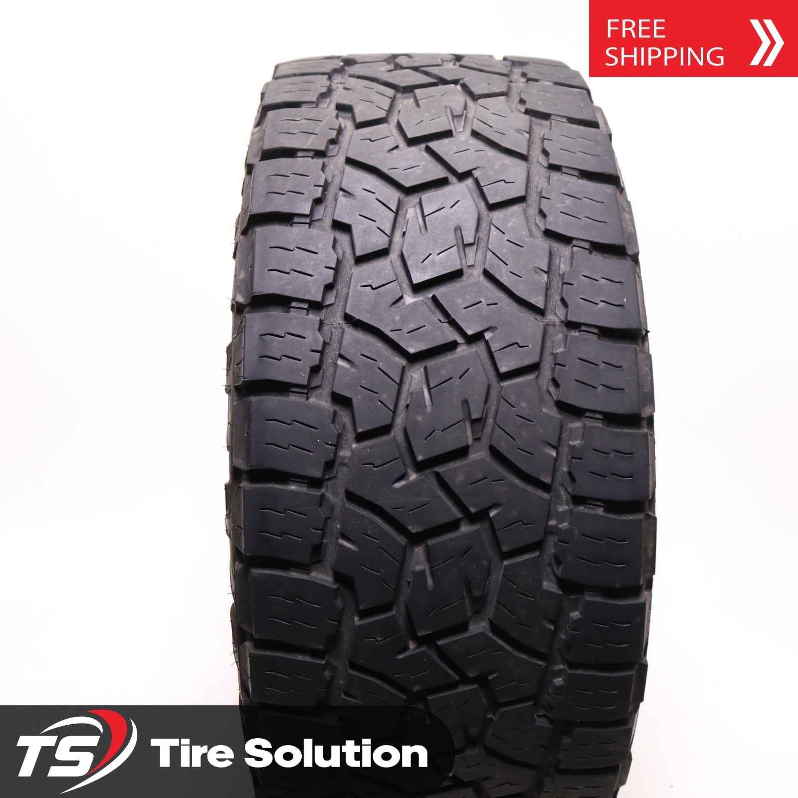Set of 2 Used LT 33X12.50R18 Toyo Open Country A/T III – 122Q – 10-10.5/32