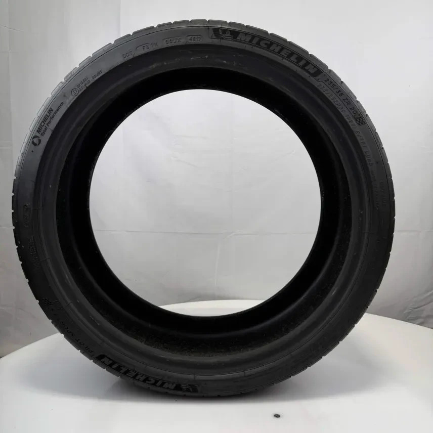 Used 235/35ZR20 Michelin Pilot Sport 4 S NO 92Y 8/32 (DOT 17)