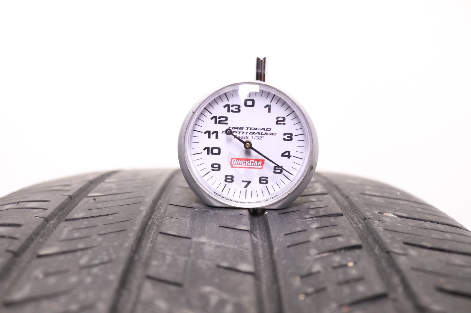 Used 235/40R19 Hankook Kinergy GT 92V 4.5/32 No Repairs