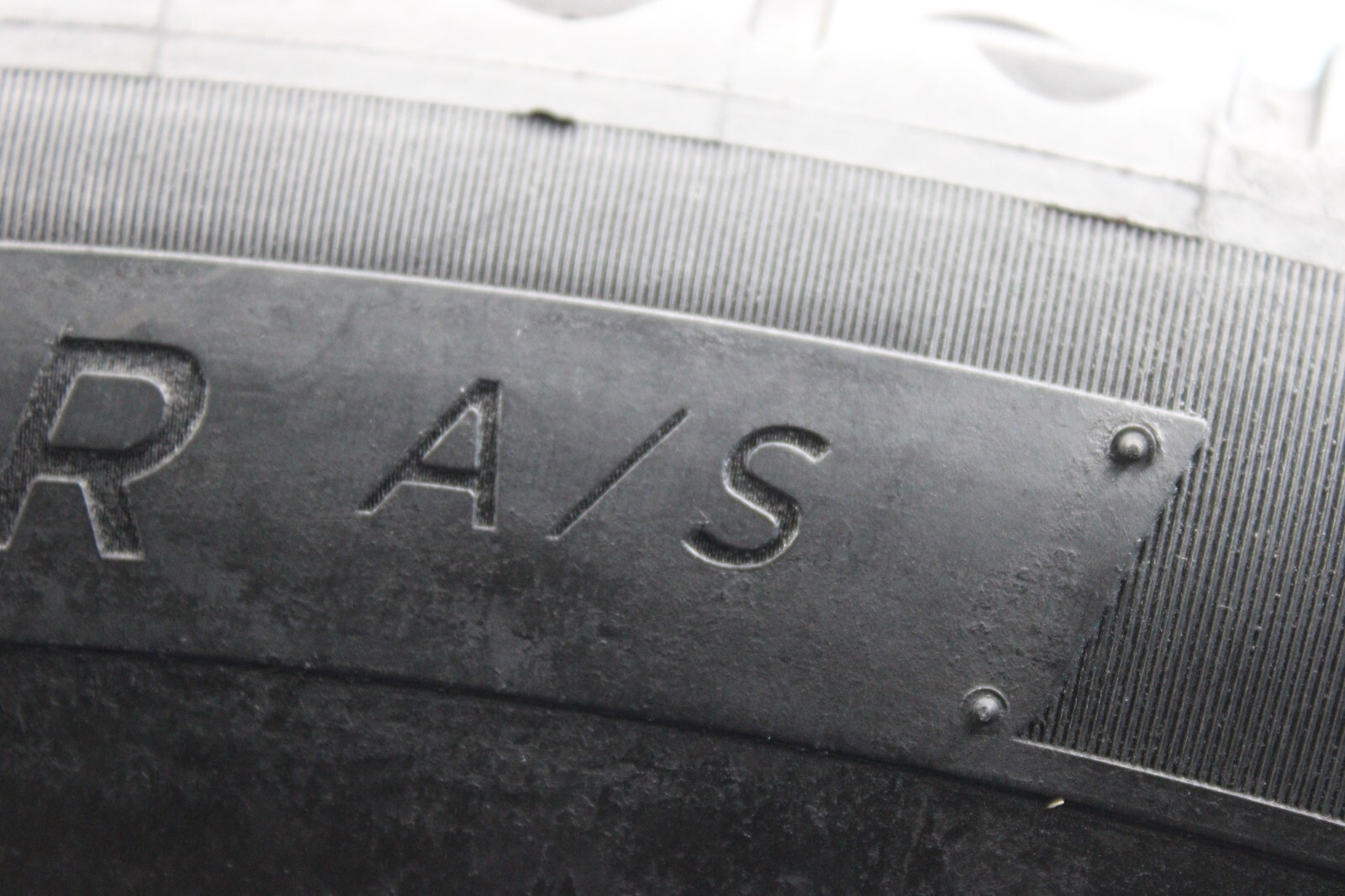 1 Used Michelin Primacy Tour A/S MO 315/40R21 315/40/21 3154021 111H