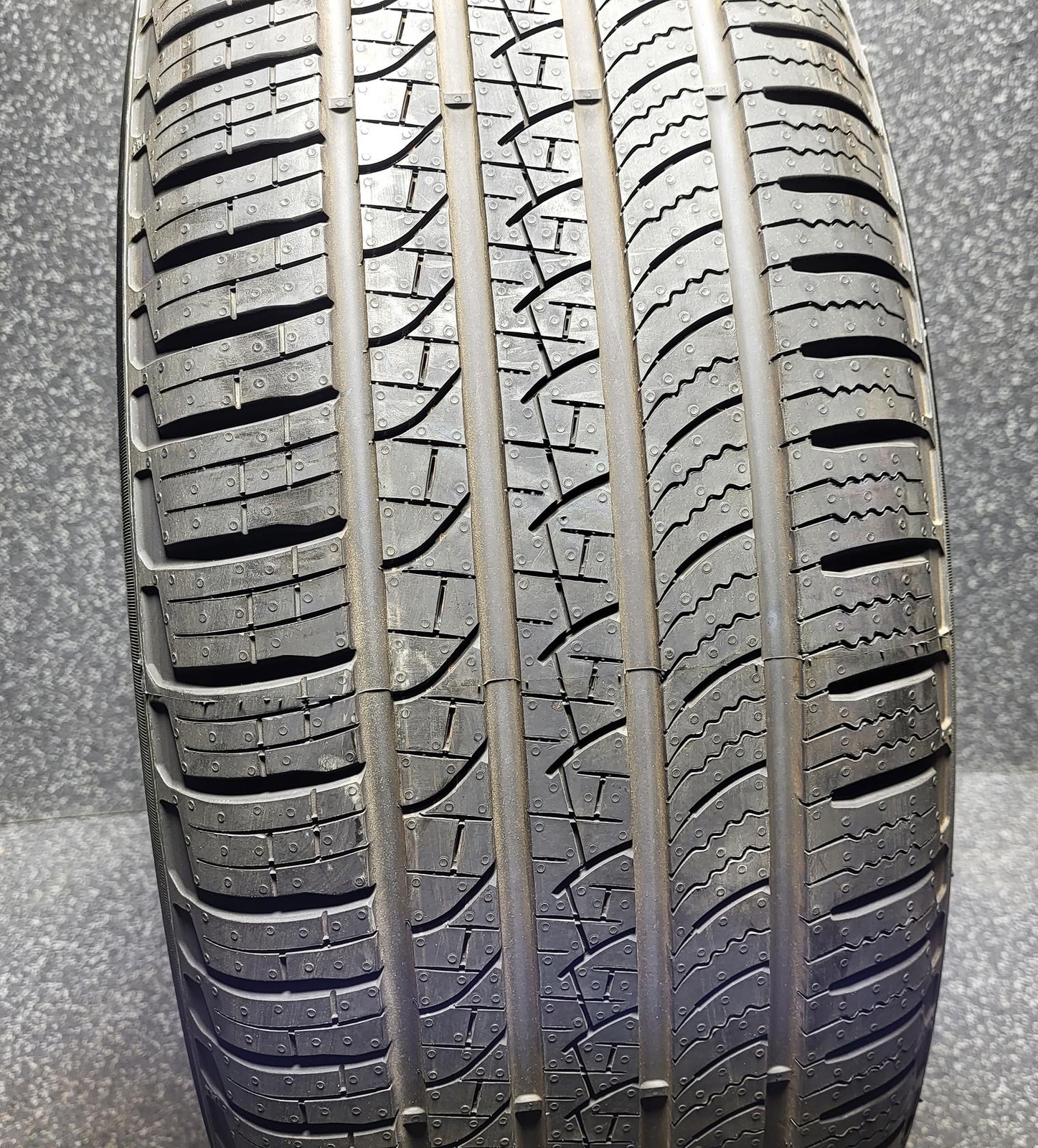Pirelli Scorpion Zero 255/60R20 113V XL SUV/Crossover All Season Tire DOT 4521