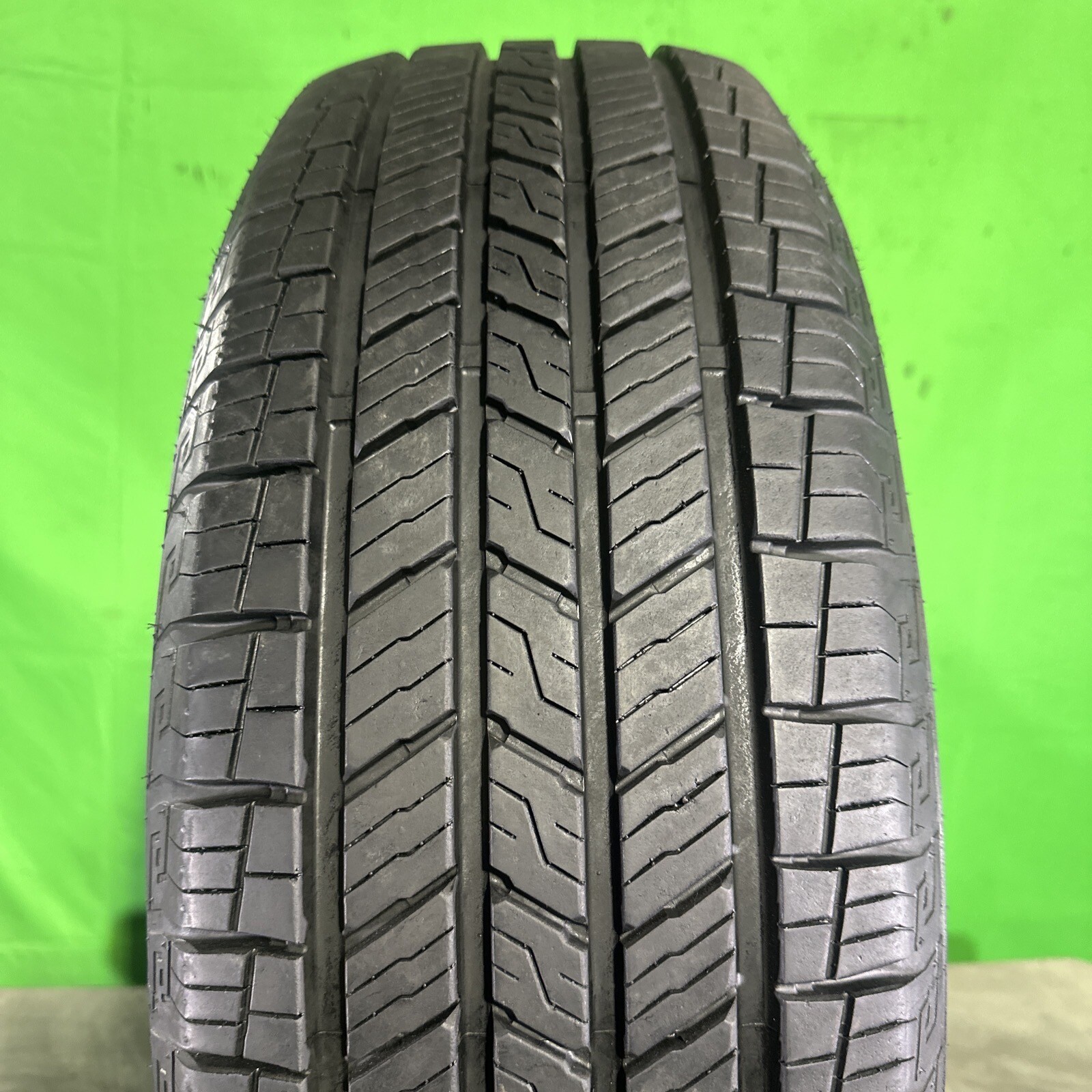 Single,Used-265/70R17 Sailun Terramax HLT 115T 10/32 DoT4922