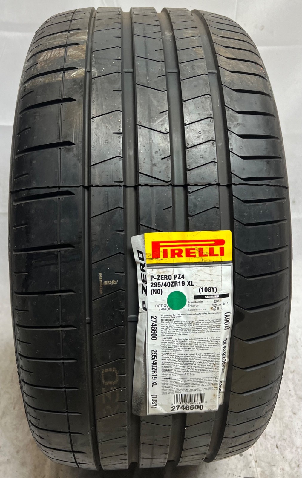 1 – NEW 295/40ZR19 XL (108Y) Pirelli P Zero PZ4 (N0) Porsche OEM – 2111
