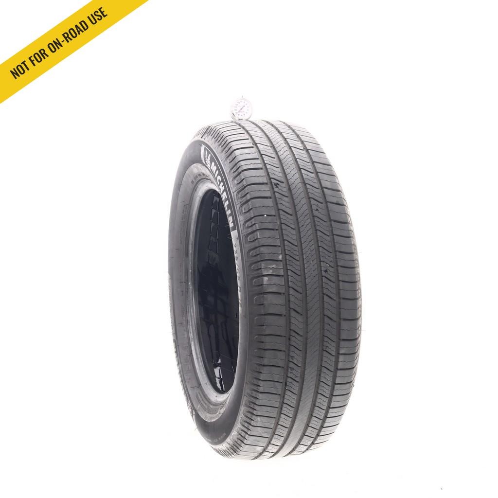 Set of (4) Used 235/65R18 Michelin Defender 2 106H – 8.5-9.5/32