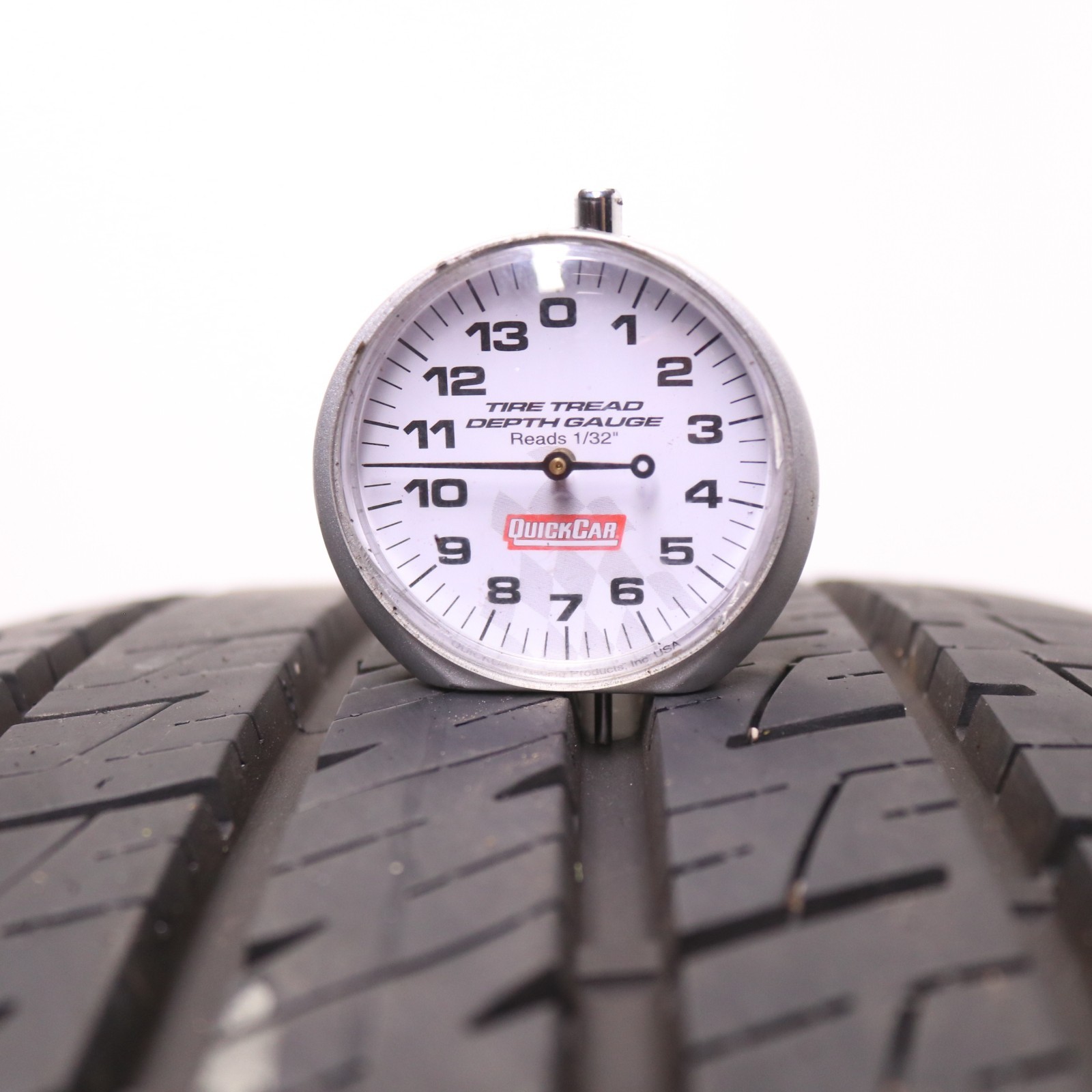 Set of 2 Used 235/45R18 Goodyear Assurance MaxLife – 94V – 9.5-10.5/32