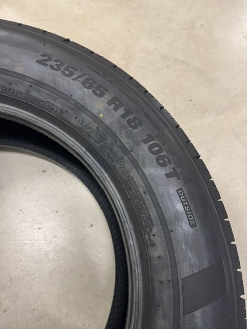 Kumho Solus TA11 235/65R18 Tire