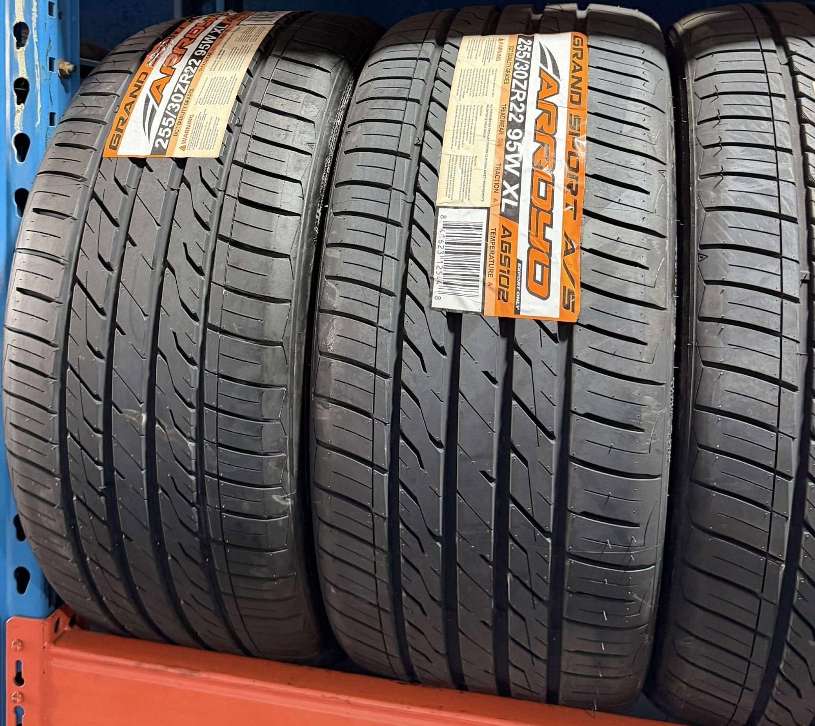 255/30/22 Arroyo Grand sport All Season brand new tires set of (4)