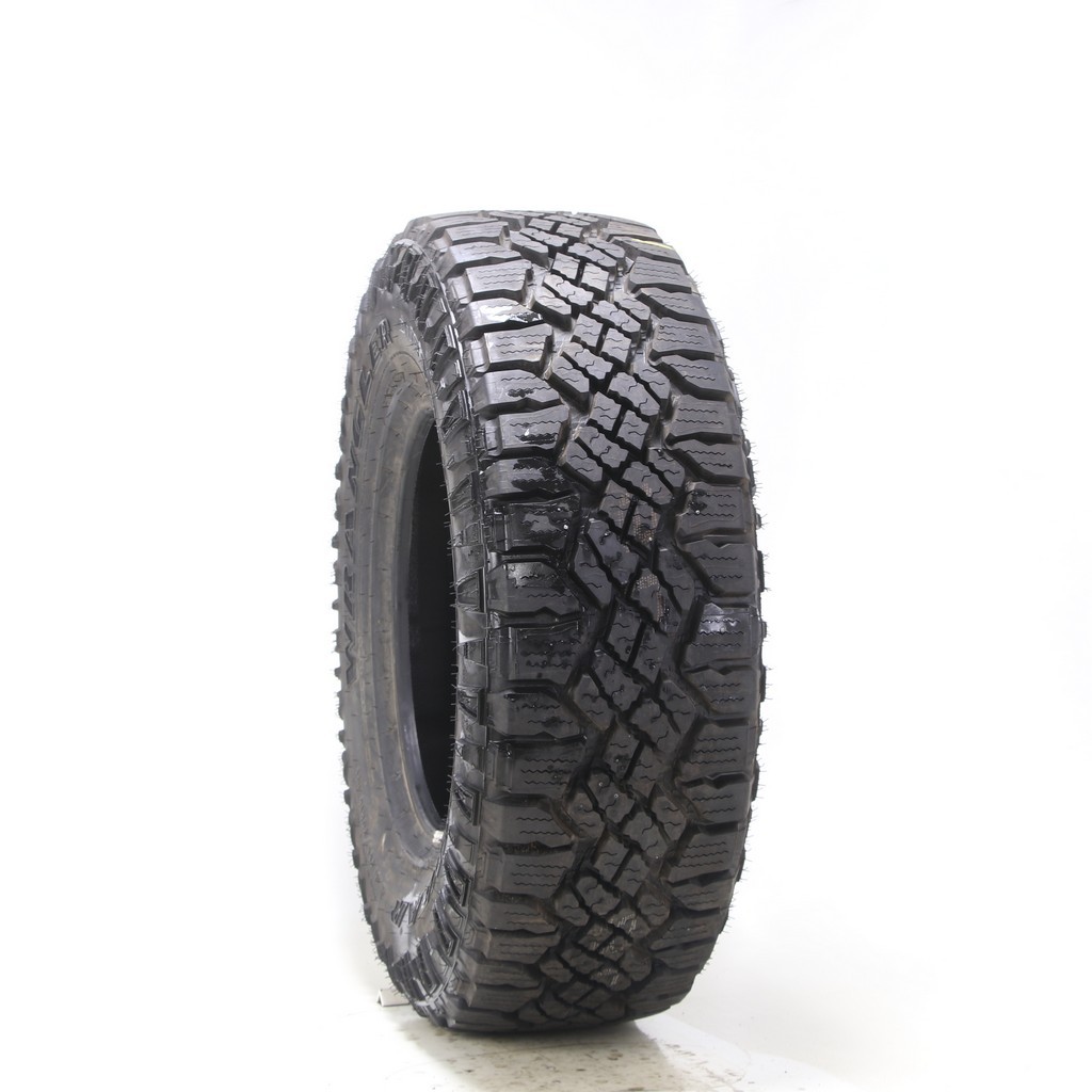 Driven Once 265/70R16 Goodyear Wrangler Duratrac 112S – 16/32