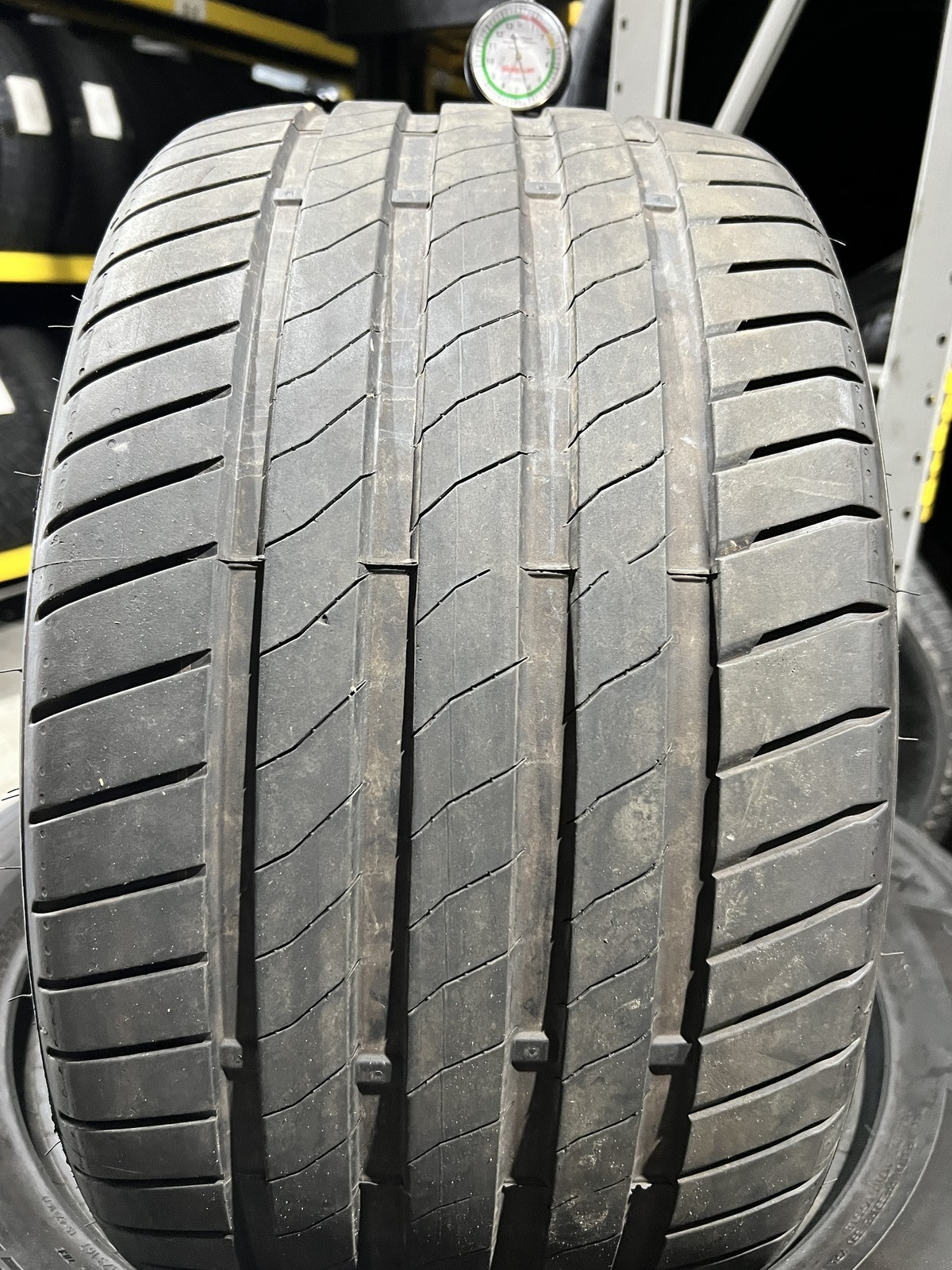 1 Bridgestone Potenza Sport Enliten RO1 265/30ZR19 92Y DOT.1625 6.25/32 NO Patch