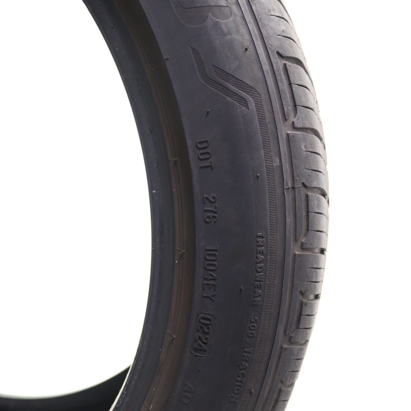 Set of 2 Used 255/45R20 Bridgestone Alenza Sport A/S AO + – 105T – 6.5-7/32