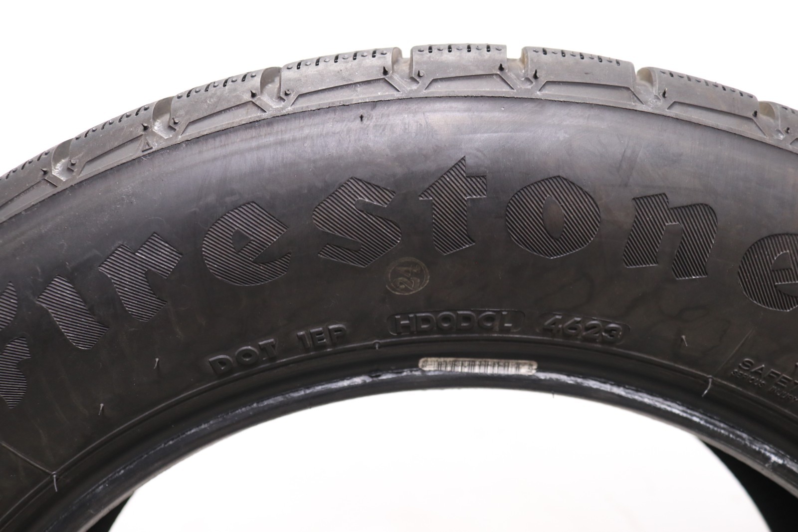 Set of 4 Used 225/60R18 Firestone WeatherGrip – 100H – 8.5-9.5/32