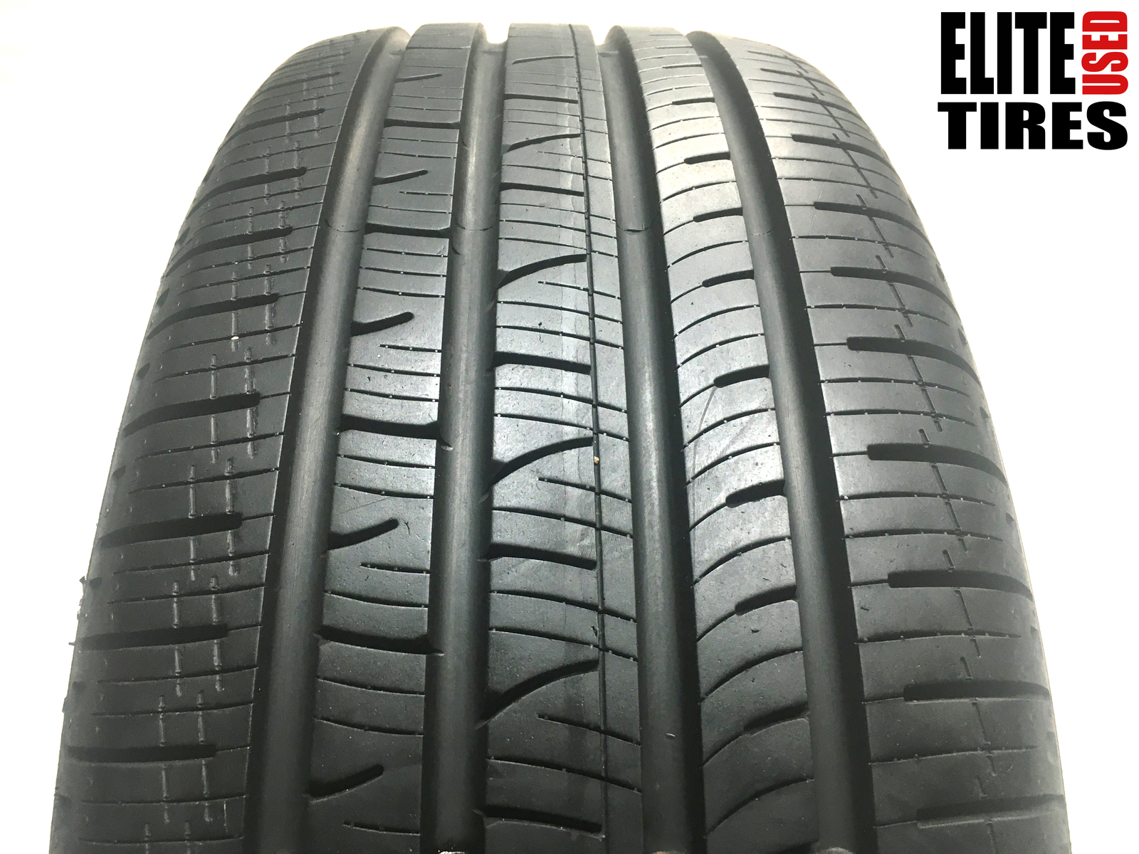 [1] Pirelli Scorpion Strada All Season P235/55R20 235 55 20 Tire 9.75-10.5/32