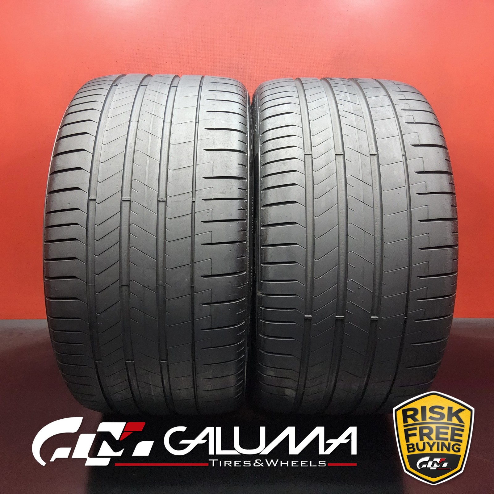 Set of 2 Tires LikeNEW Pirelli P Zero PZ4 NA1 305/30ZR21 305/30/21 3053021 92284