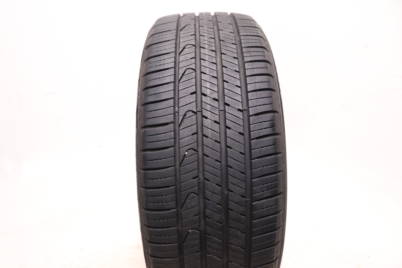 Set of 2 Used 215/45R18 Pirelli P Zero AS Plus 3 – 93W – 7-8/32 No Repairs