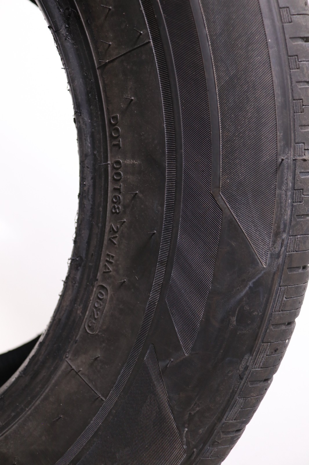 Set of 4 Used 255/65R18 Hankook Kinergy GT – 111H – 9.5-10.5/32