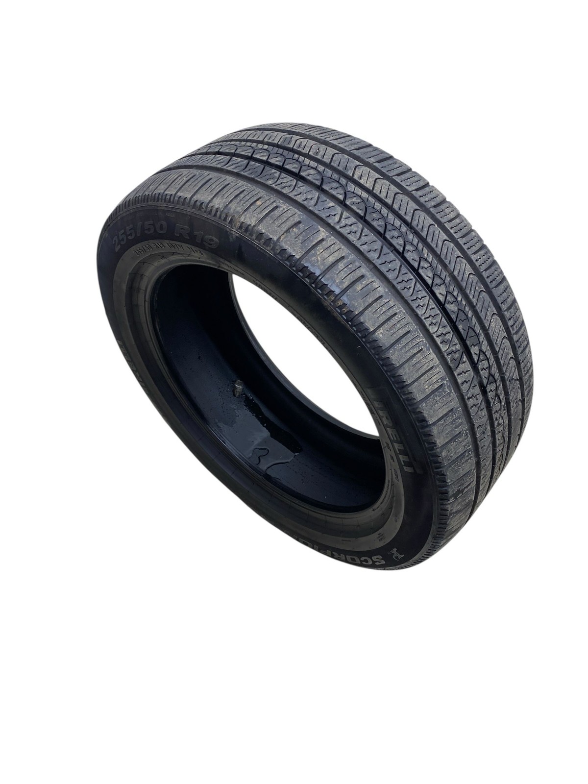 (D) Pirelli Scorpion As Plus 3 255/50R19 Tire 8/32Nds Dot (0124)