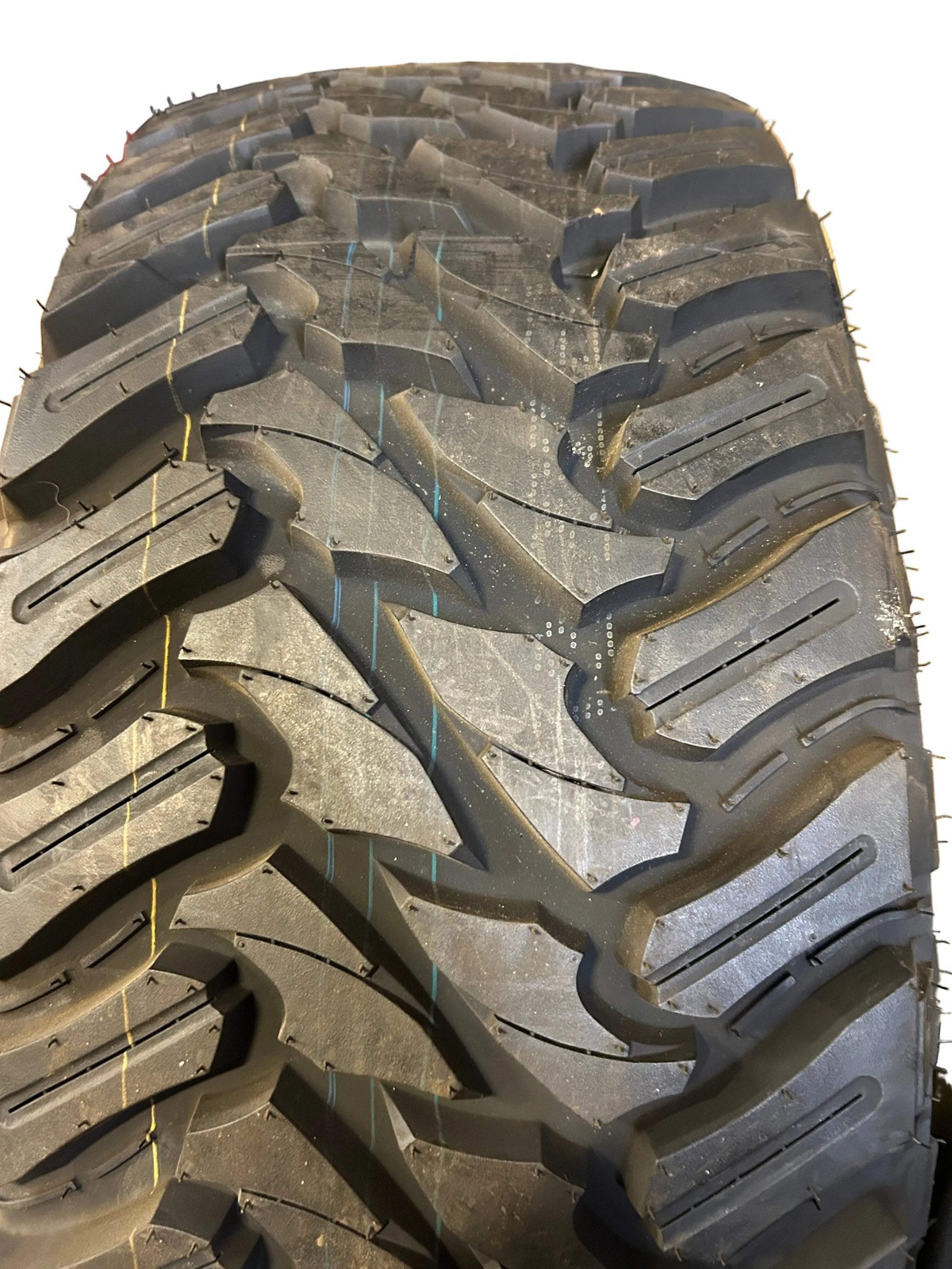 ATTURO TRAIL BLADE M/T BSW LT 33 12.50 22 109Q 10PLY MUD TIRE TBMTI0045397