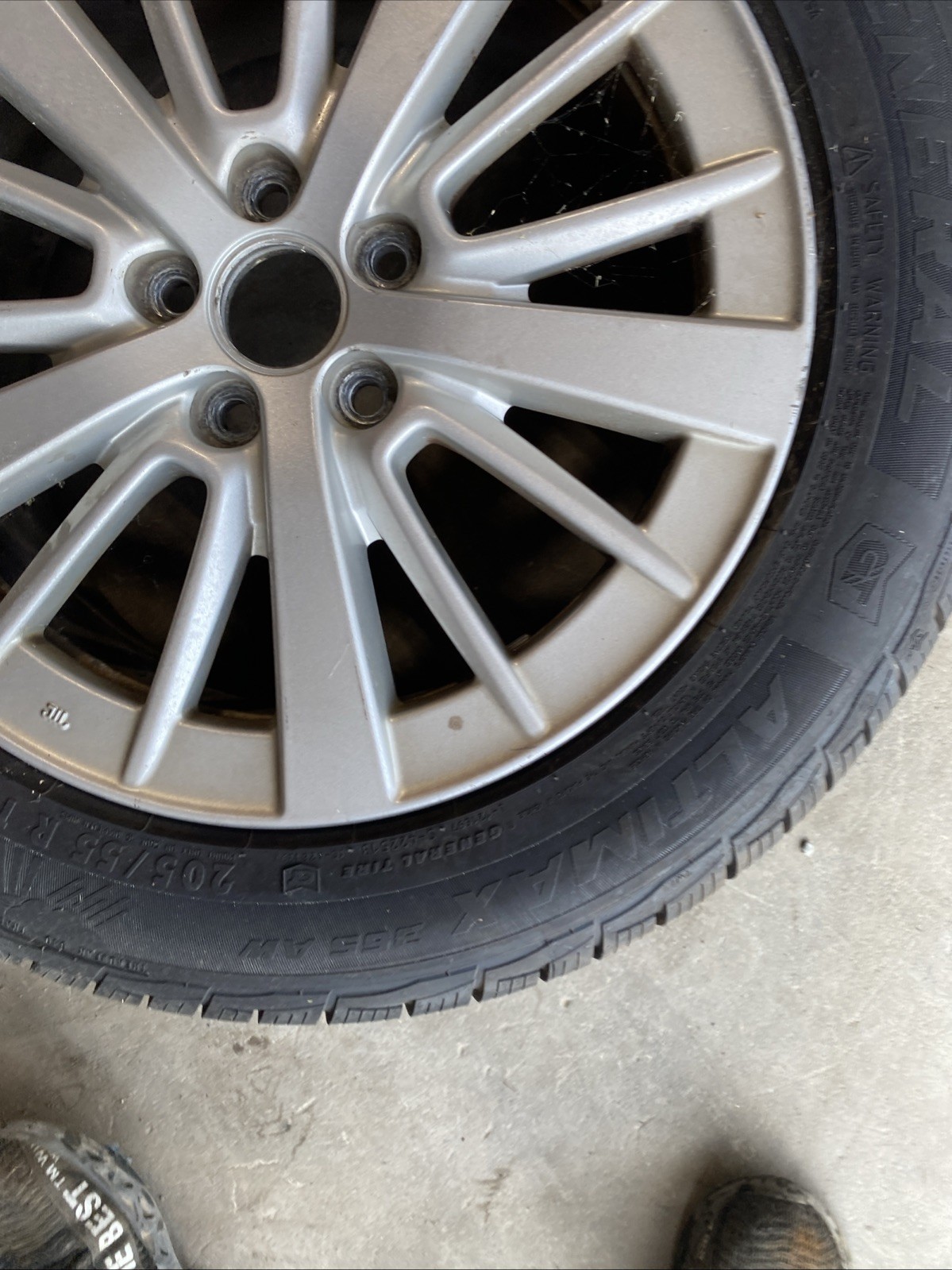 2017 2018 2019 Subaru Impreza Hatch Back Wagon Altimax 205 55 R16 91H Tire Rim