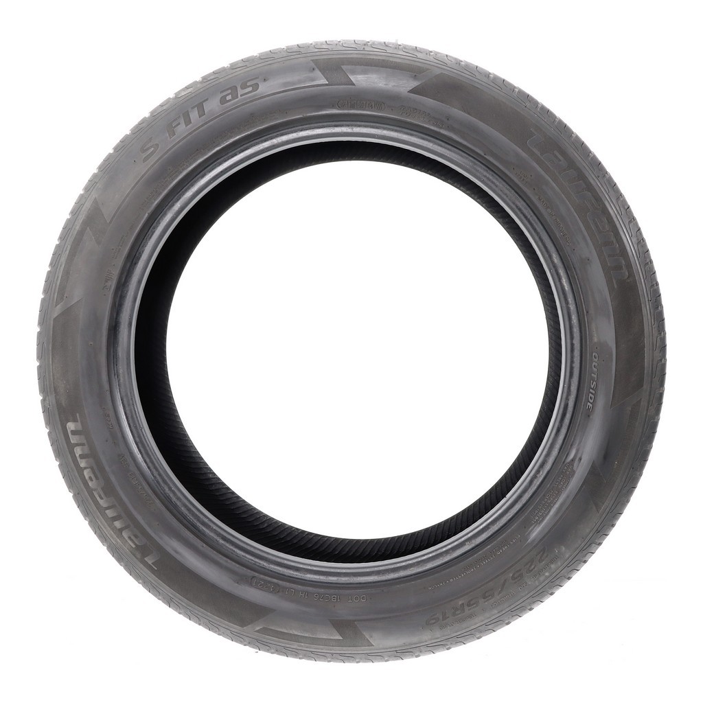 Set of (4) Used 225/55R19 Laufenn S Fit AS 99V – 5-7/32