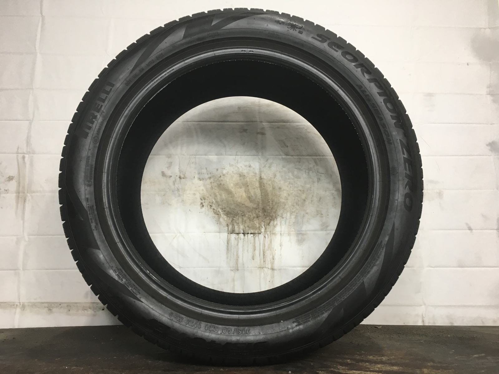 [1] Pirelli Scorpion Zero All Season P315/40R21 315 40 21 Tire 8.0-9.0/32