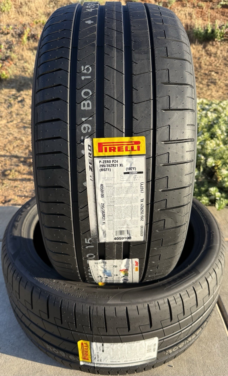 Set of TWO BRAND NEW 295/35ZR21 (107Y) Pirelli P Zero PZ4 Sport Tires 2953521