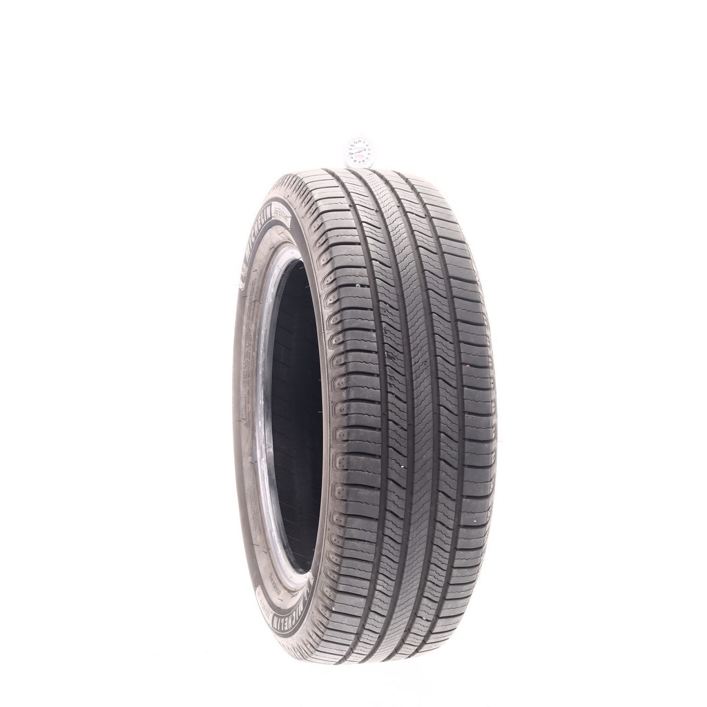 Set of (4) Used 225/60R18 Michelin Defender 2 100H – 8.5-9.5/32