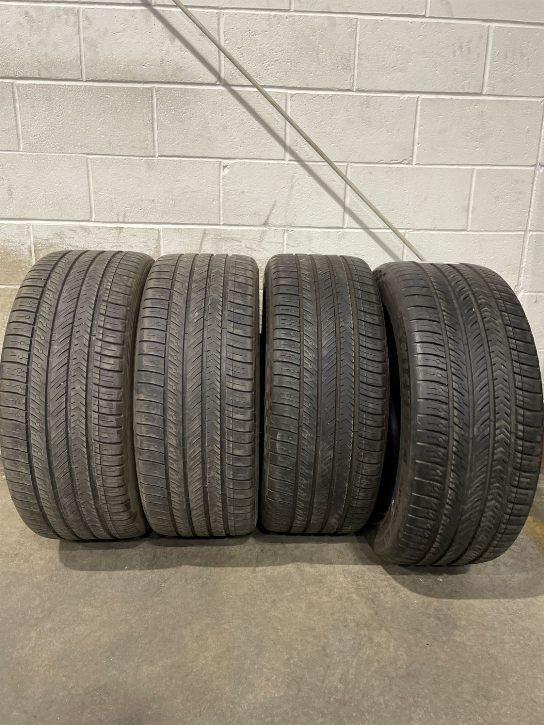 4x P275/45R21 Michelin Pilot Sport A/S 4 7/32 110 Y Used Tires 2754521