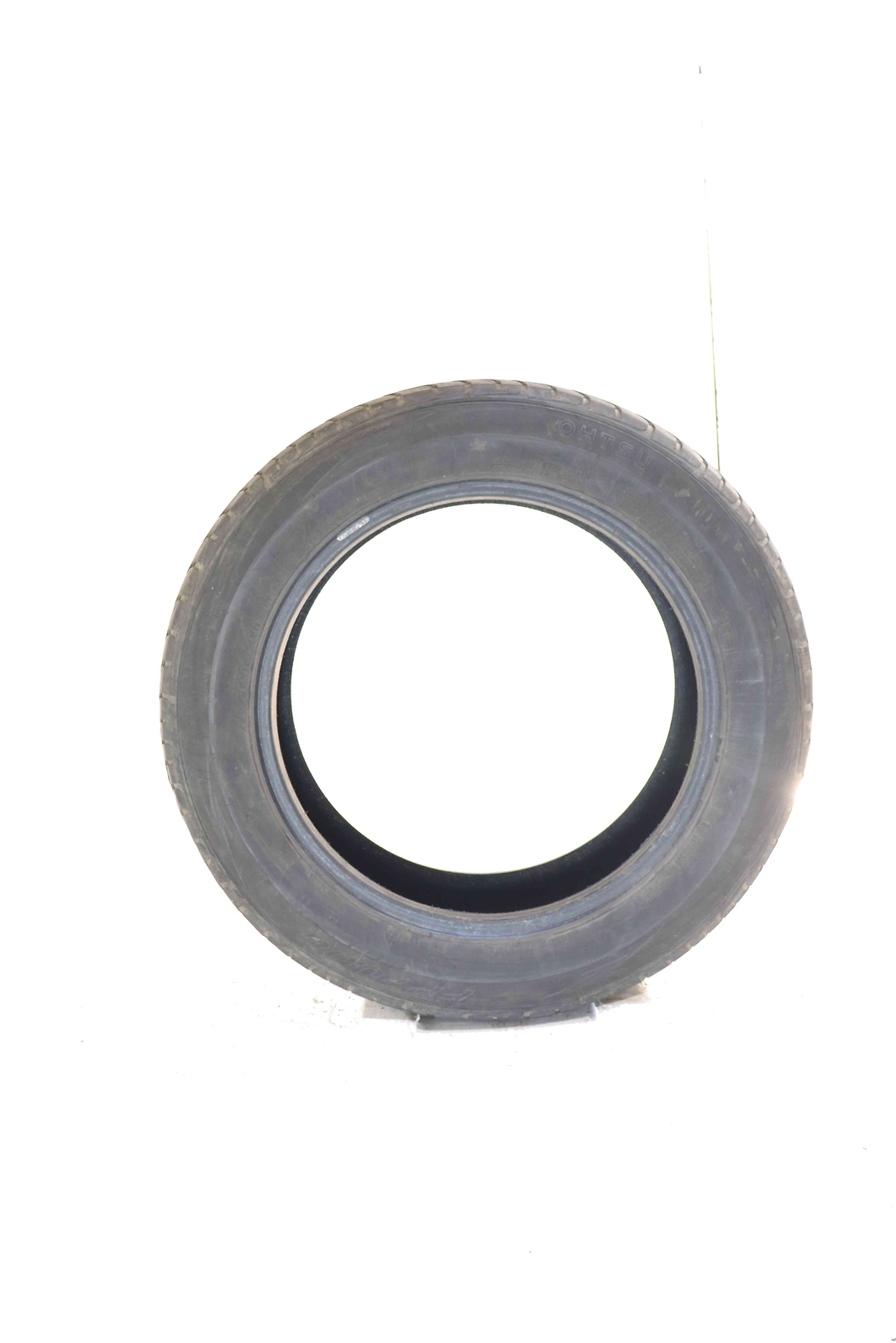 P225/60R18 OHTSU FP7000 100 H Used 7/32nds