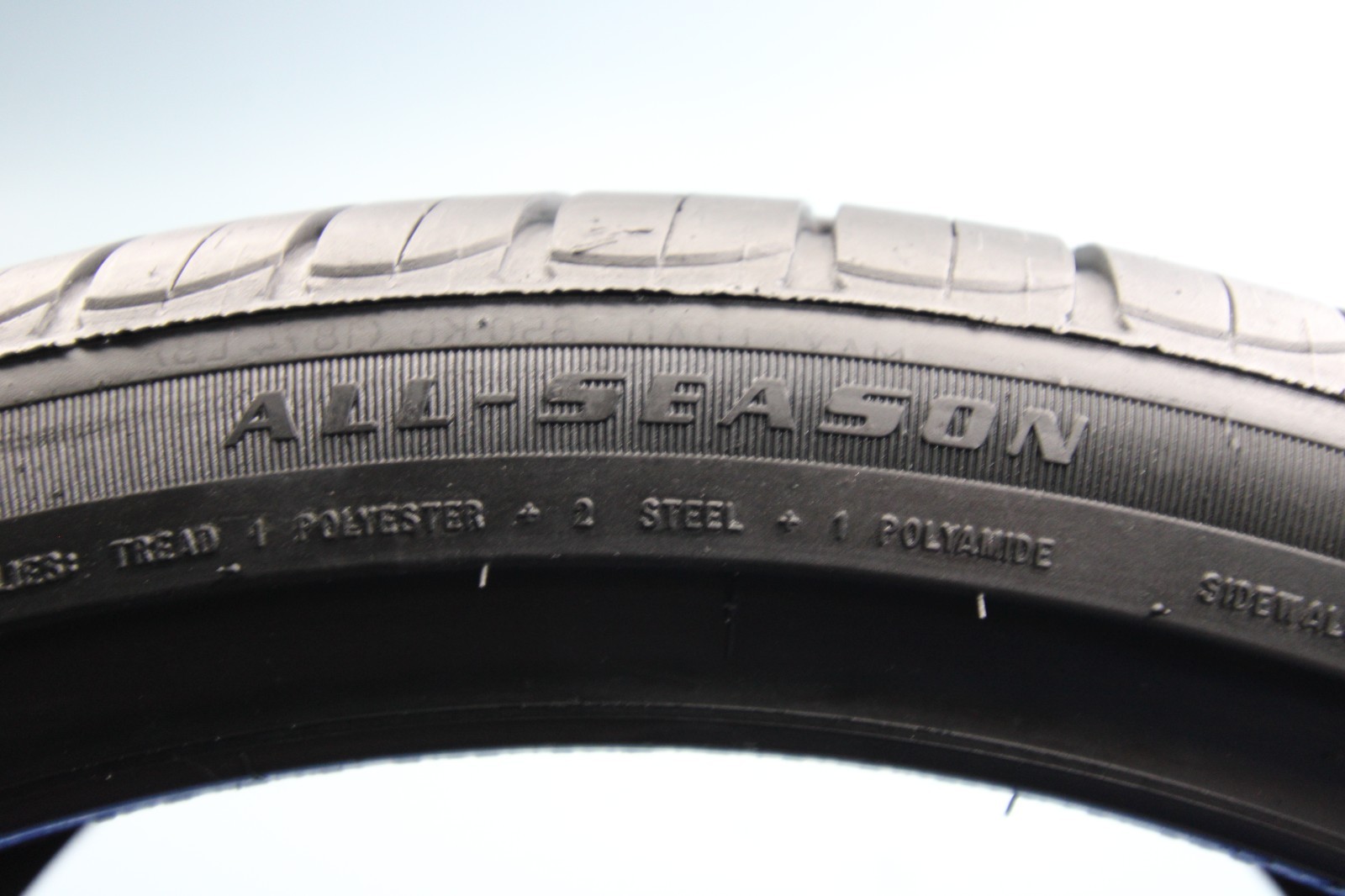 1 Used GoodYear Eagle Sport A/S T1 PNCS 265/35R21 265/35/21 2653521 101V