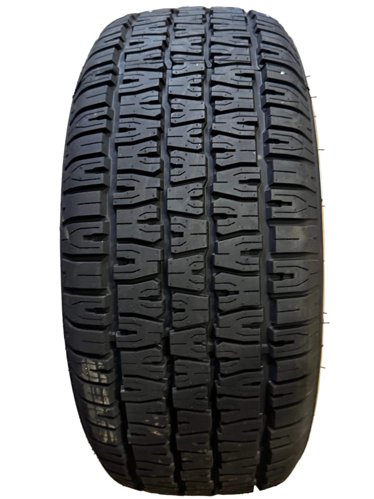 GRIPMAX MAXGRIP CLASSIC RWL P 235 60 14 96H PERFORMANCE TIRE GCL008